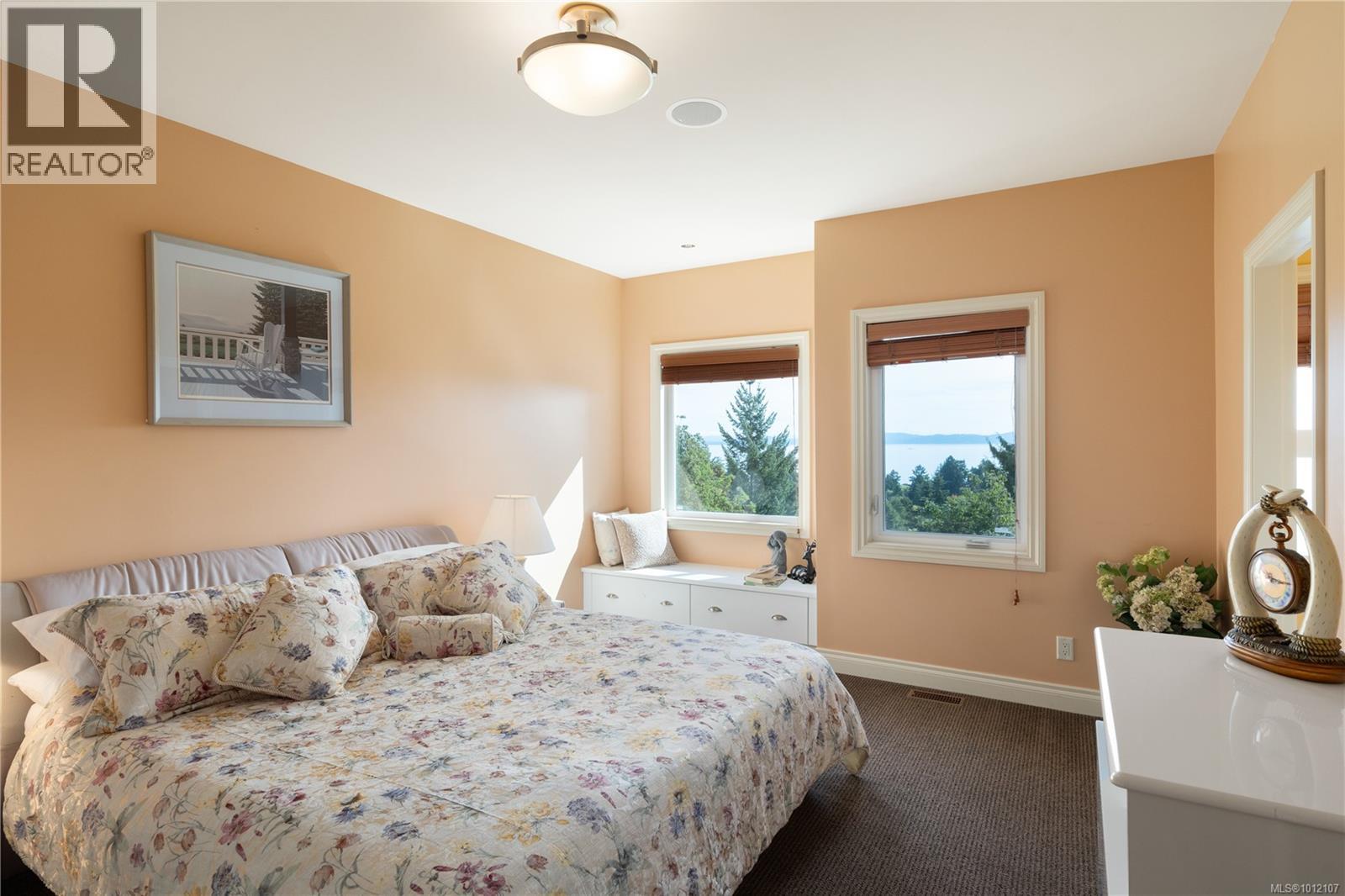 Photo 49 of 970 Seapearl Pl, Saanich BC
