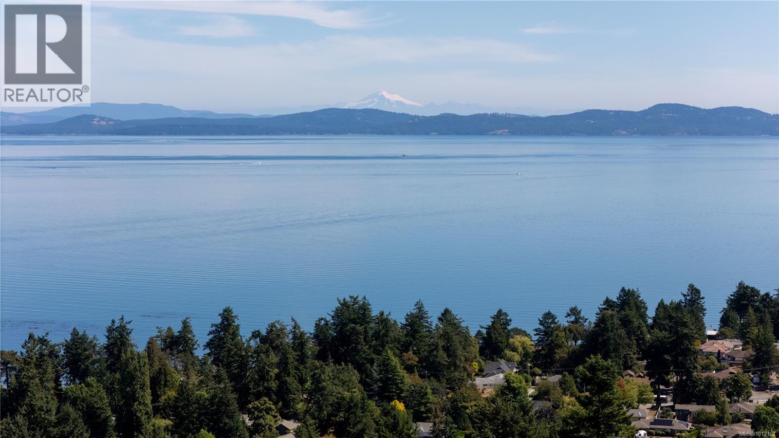 Photo 58 of 970 Seapearl Pl, Saanich BC