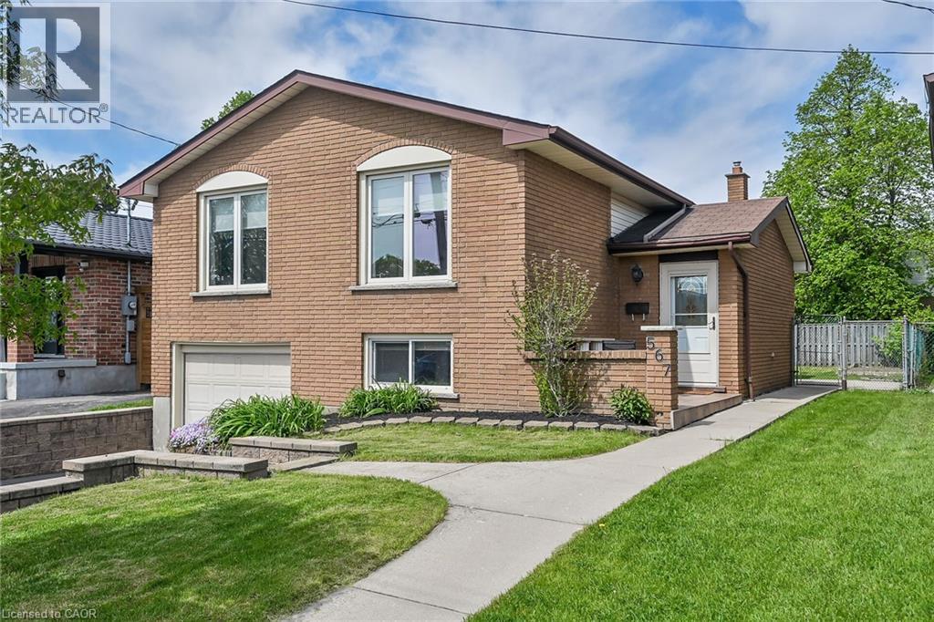 Photo 18 of 567 Queen Victoria Drive, Hamilton ON