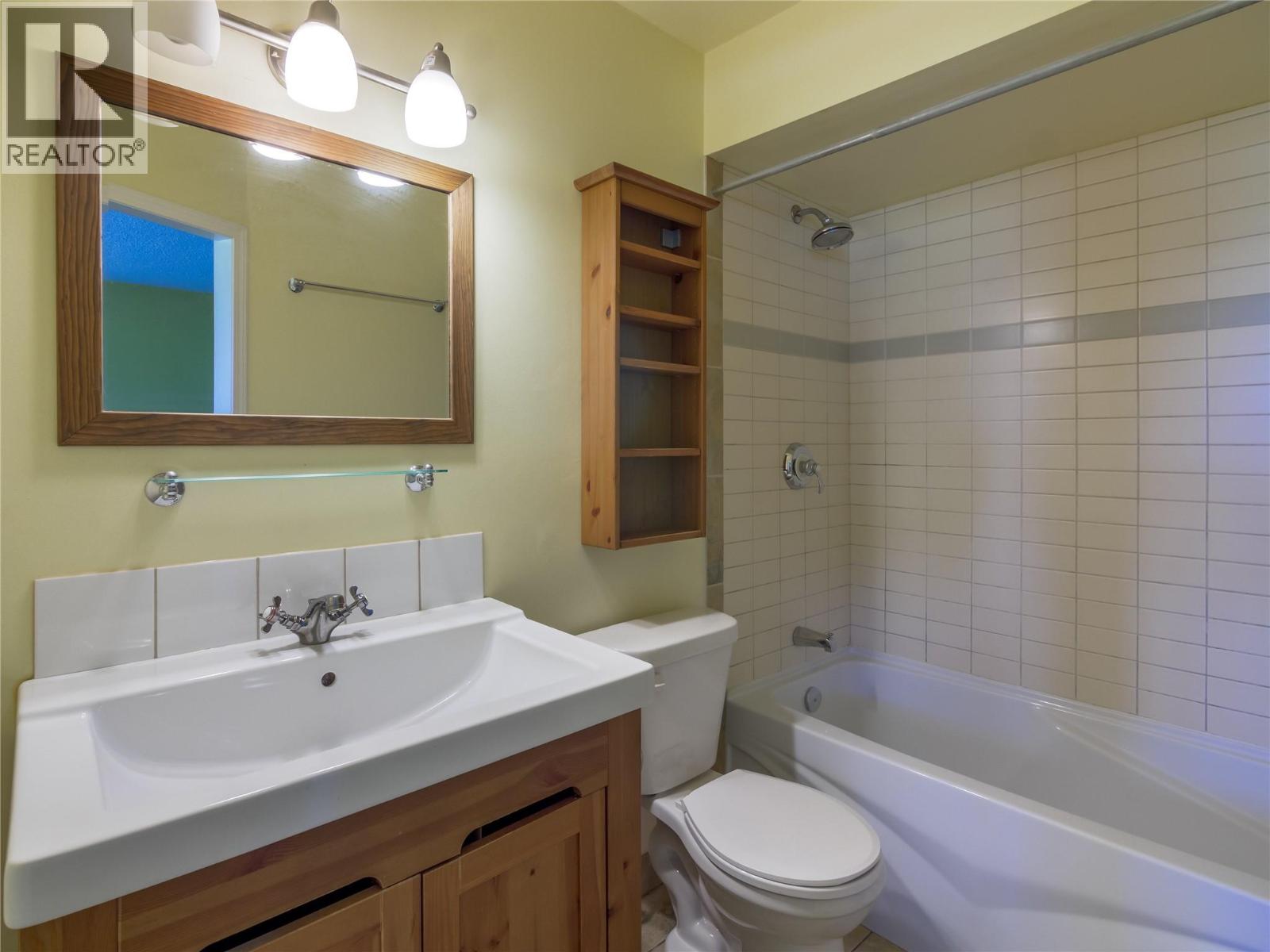 412 3140 Wilson Street, Penticton