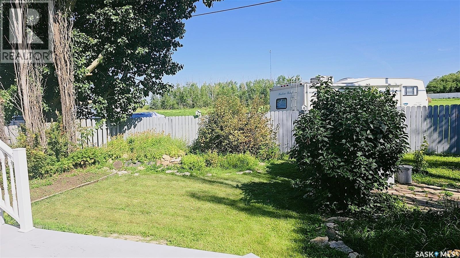 Photo 31 of 210 3rd Street E, Vanscoy SK