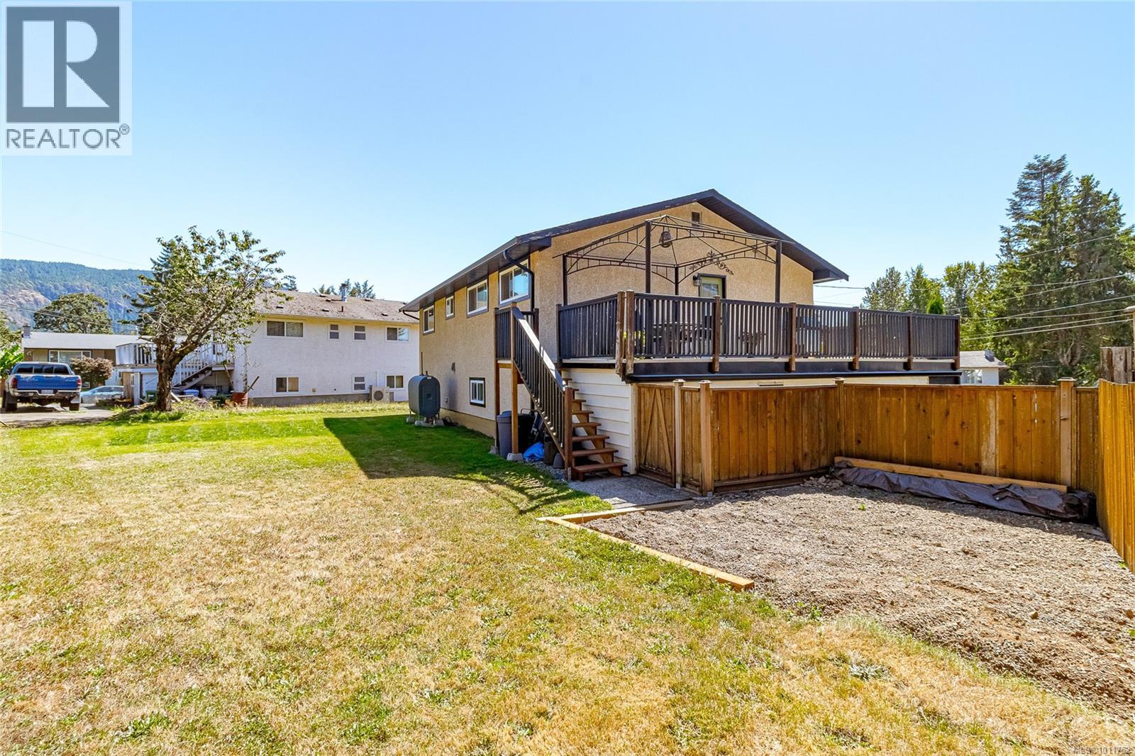 Photo 18 of 1872 Valleyview Pl, Duncan BC