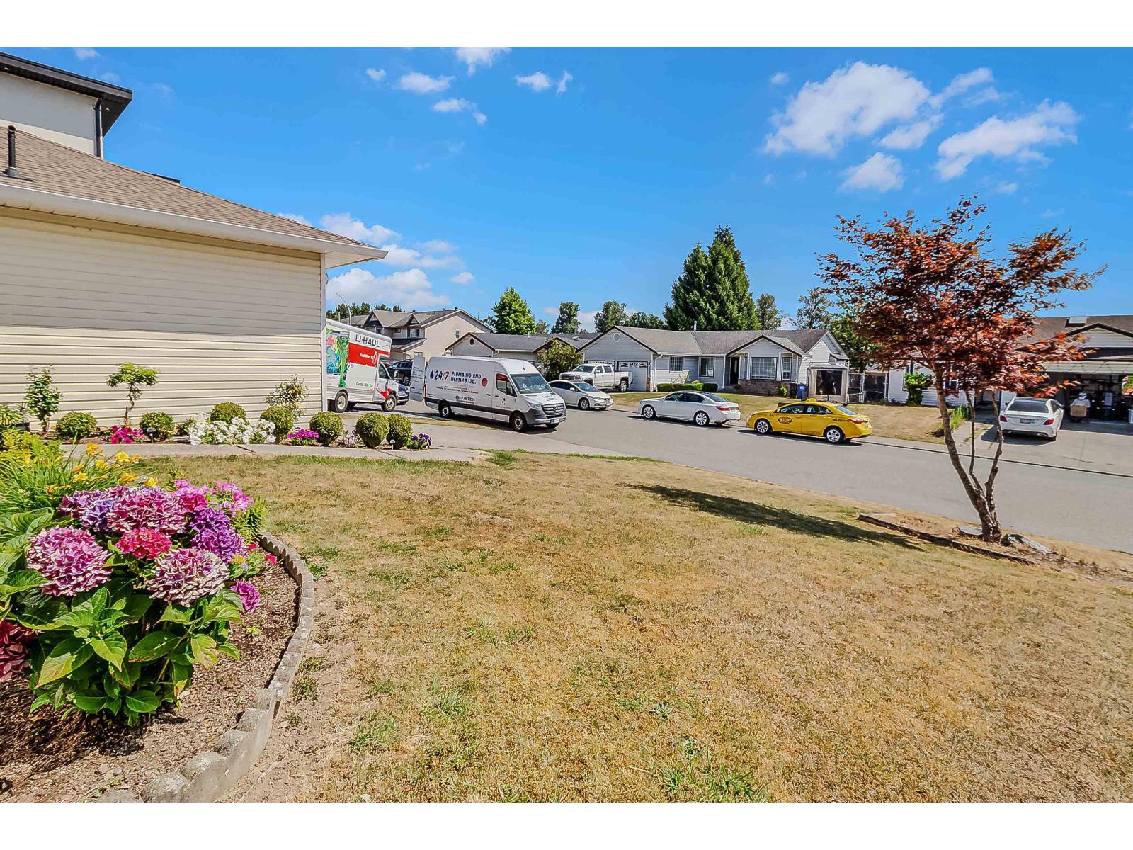 Photo 2 of 3099 Curlew Drive, Abbotsford BC