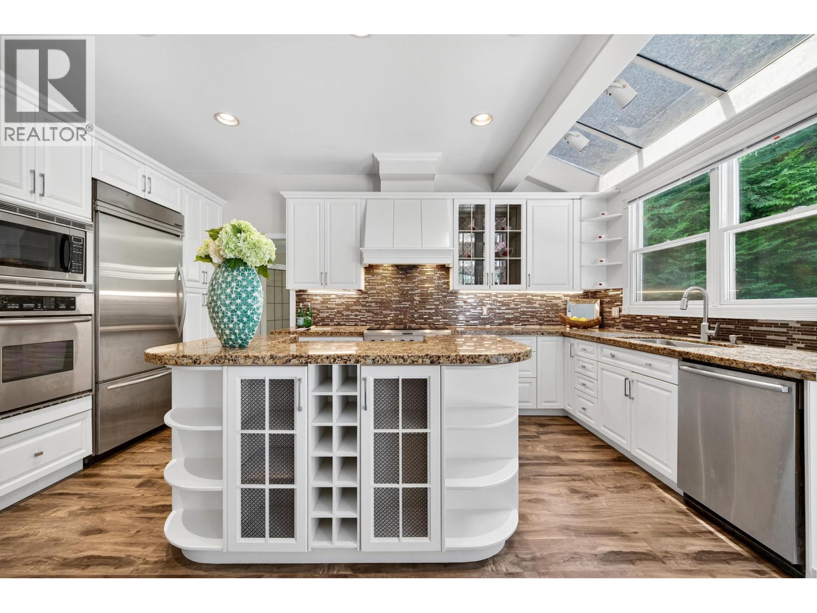 Photo 1 of 2453 Phillips Place, Burnaby BC