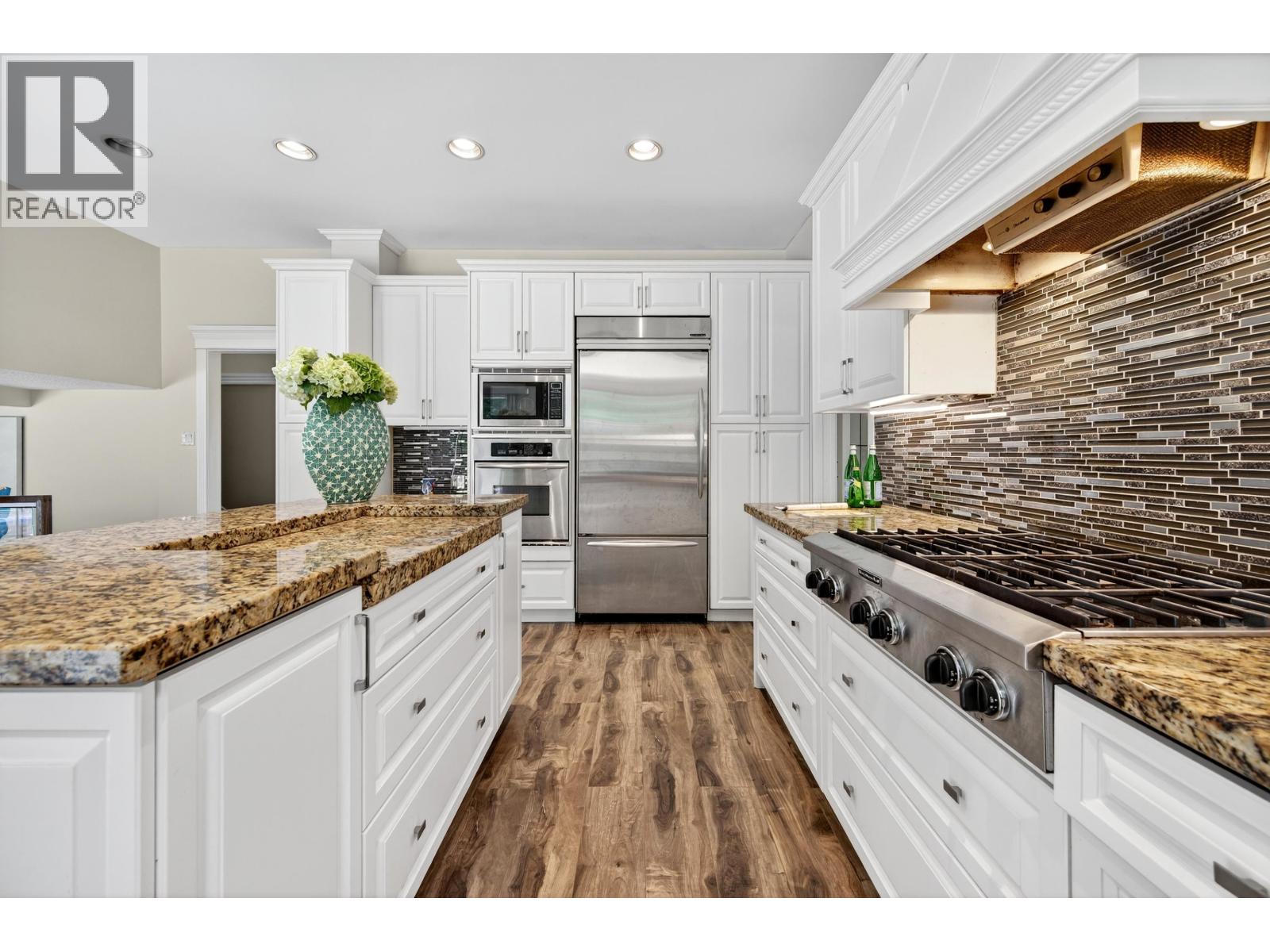 Photo 30 of 2453 Phillips Place, Burnaby BC