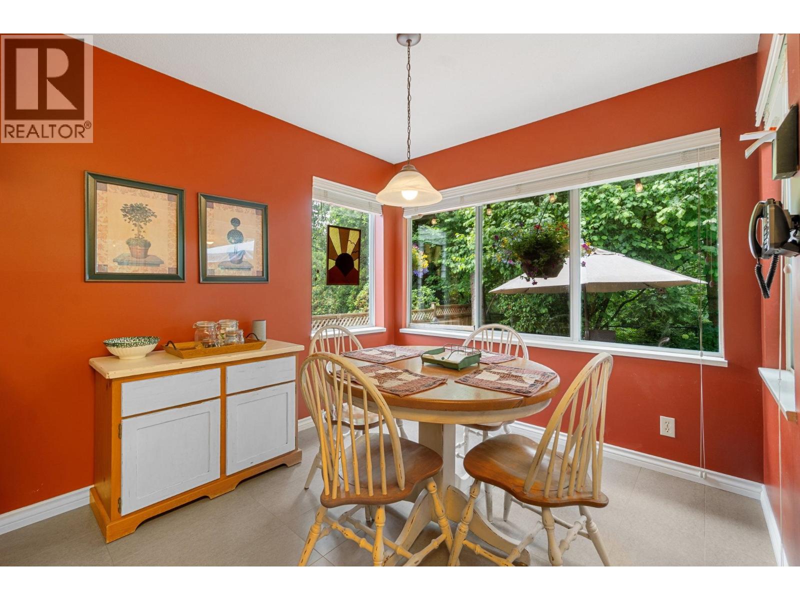 Photo 8 of 1330 Cimarron Drive, Coquitlam BC
