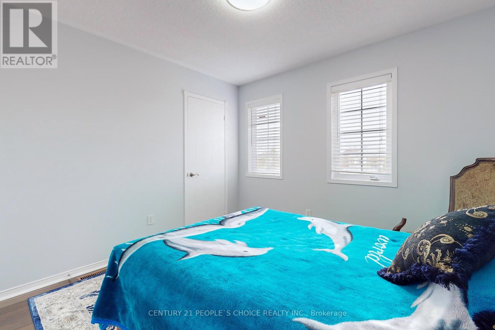Photo 11 of 401 Cranston Park Avenue, Vaughan ON