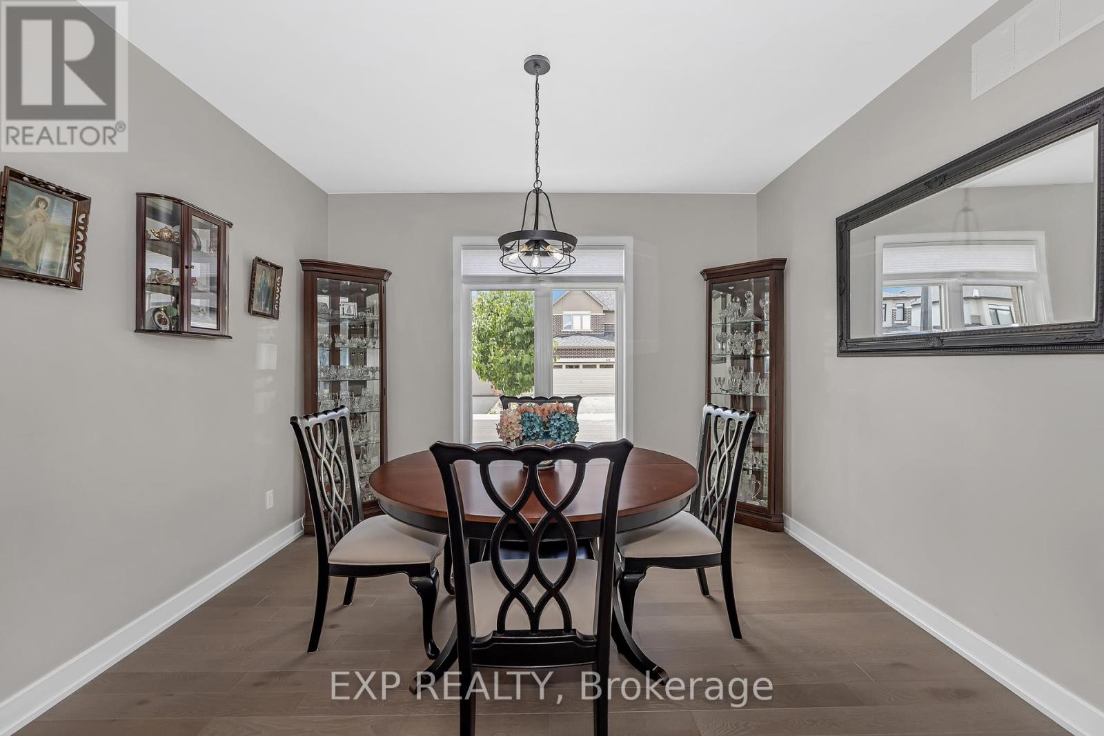 Photo 24 of 201 Osterley Way, Ottawa ON
