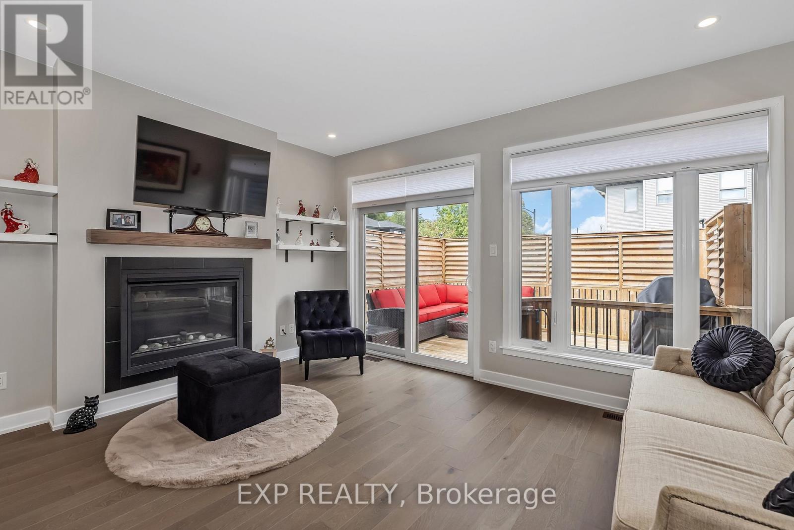 Photo 38 of 201 Osterley Way, Ottawa ON