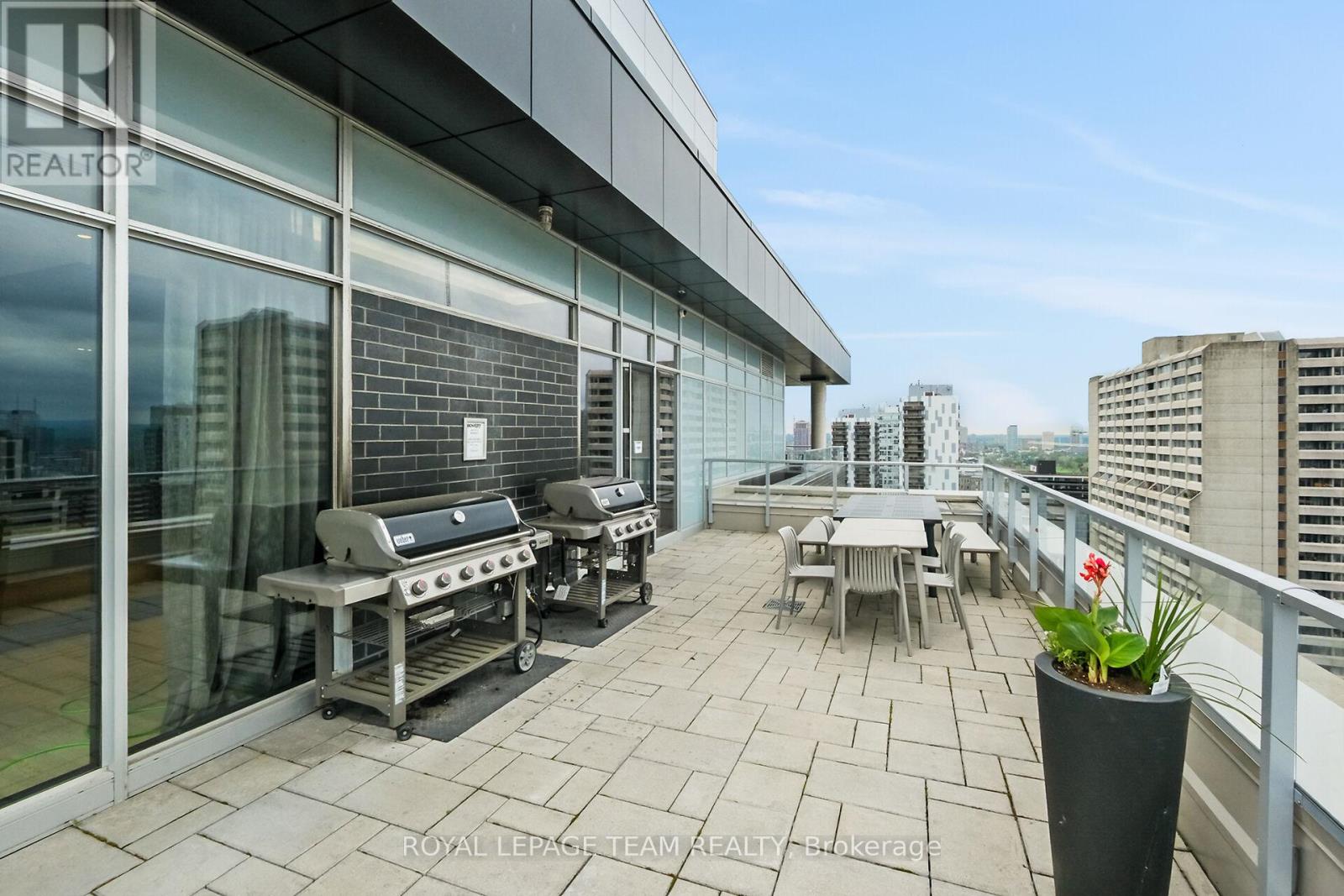 Photo 38 of 909 255 Bay Street, Ottawa ON