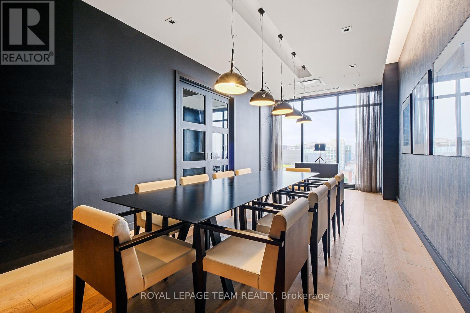 Photo 32 of 909 255 Bay Street, Ottawa ON