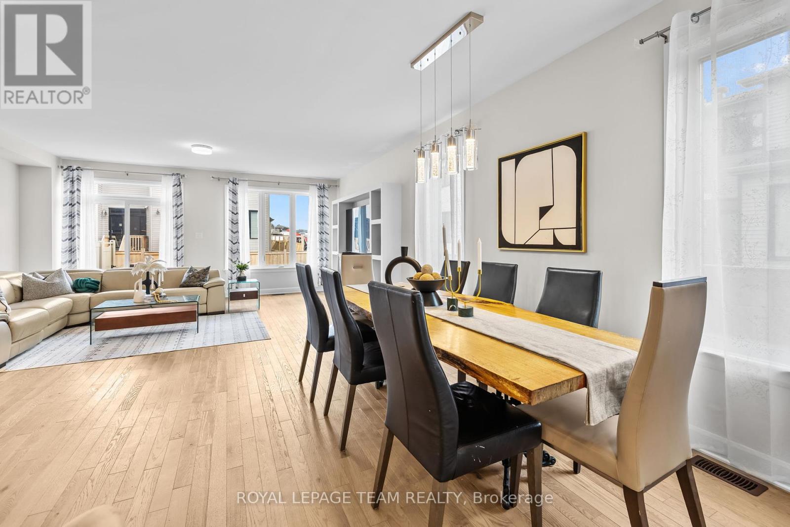 Photo 28 of 908 Clarkia Street, Ottawa ON