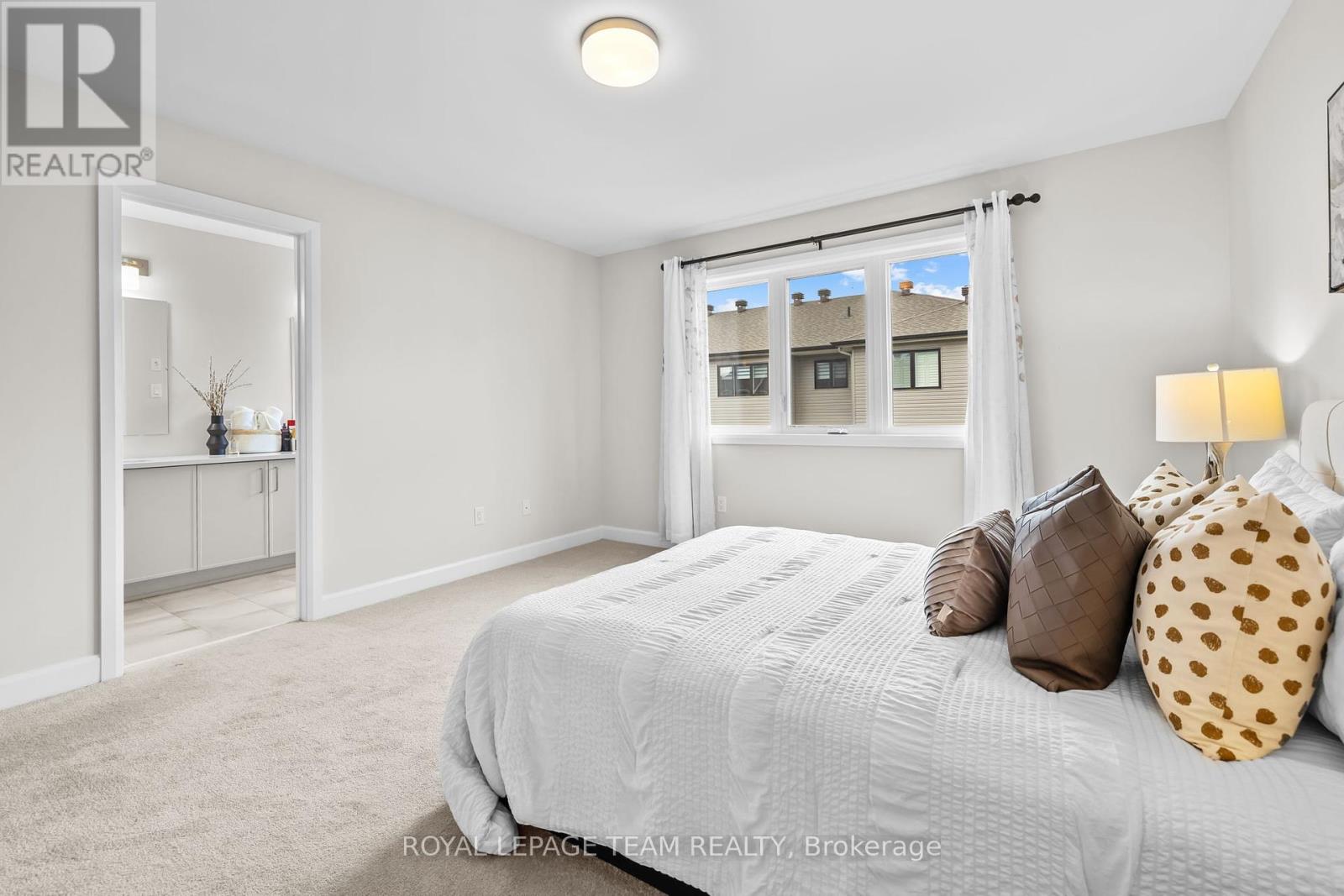 Photo 21 of 908 Clarkia Street, Ottawa ON