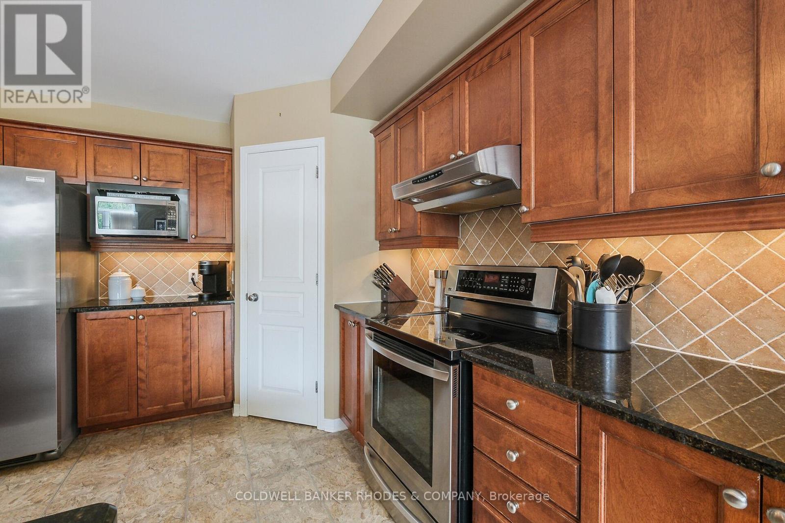 Photo 17 of 175 Destiny Private, Ottawa ON