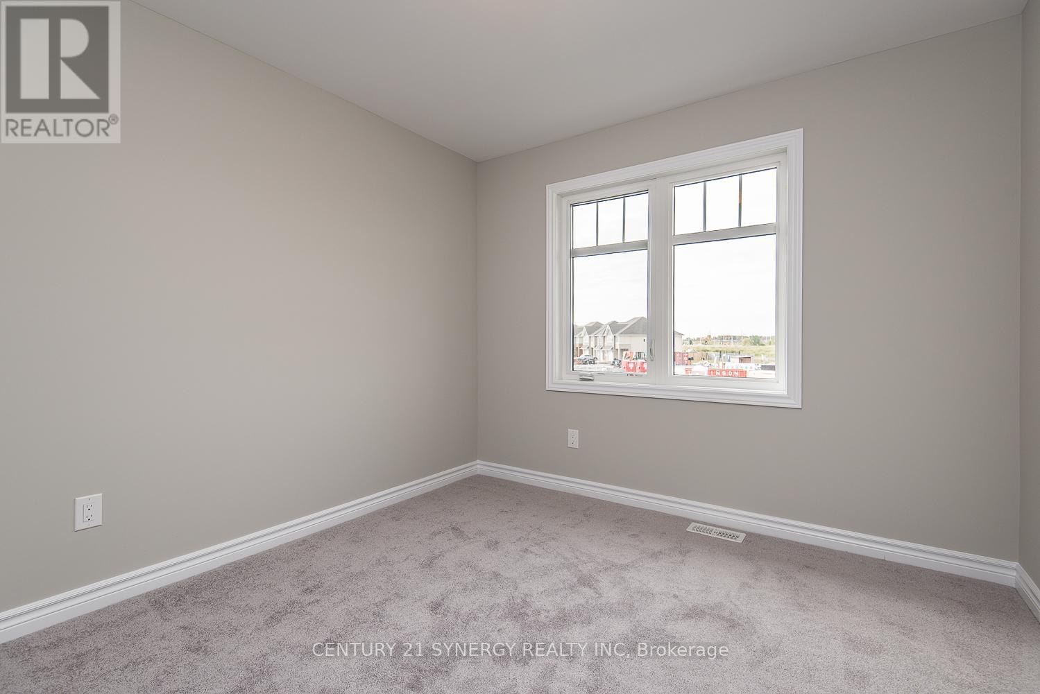 Photo 16 of 607 Trigoria Crescent, Ottawa ON