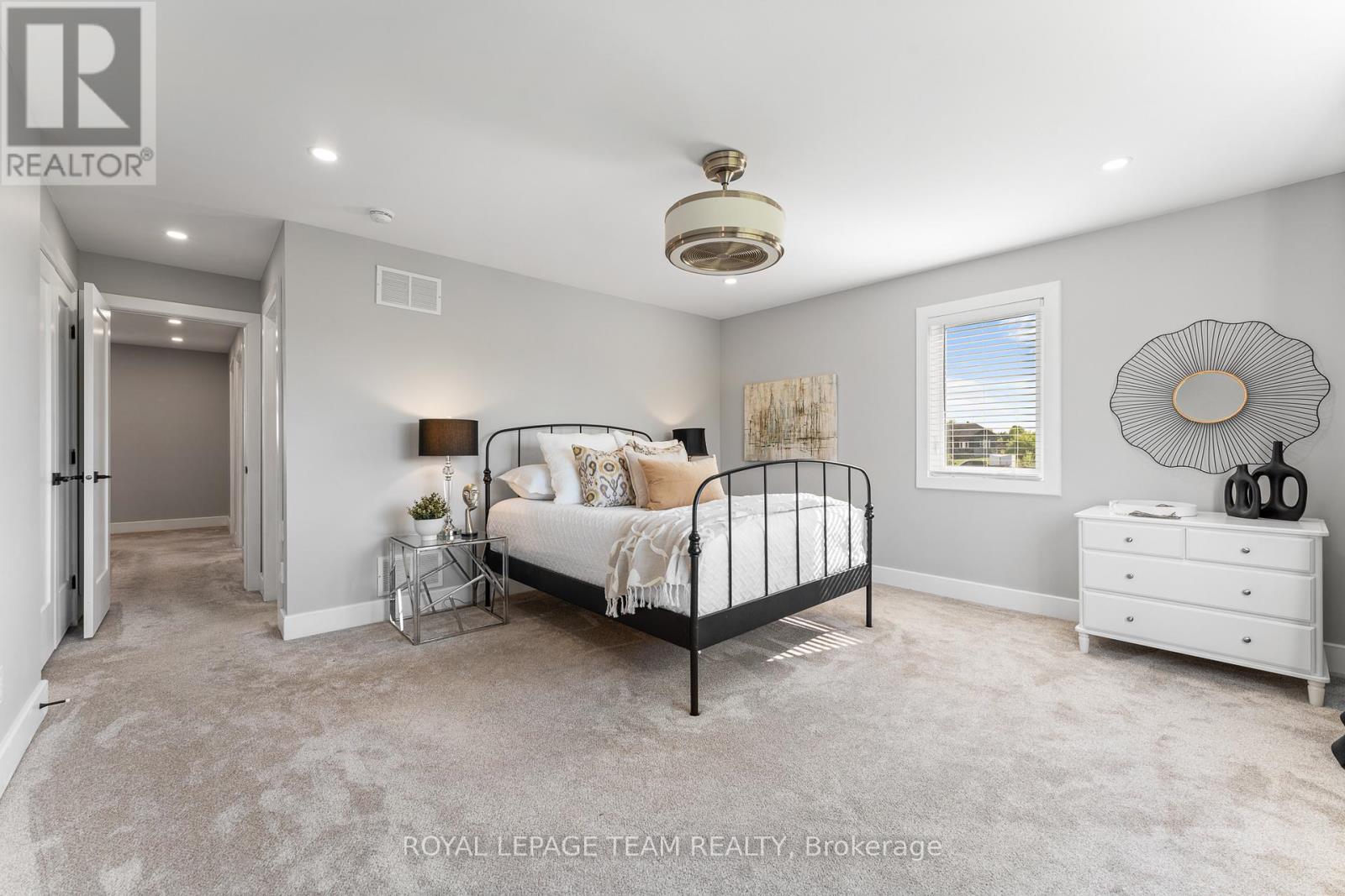 Photo 27 of 126 Grasshopper Lane, Ottawa ON
