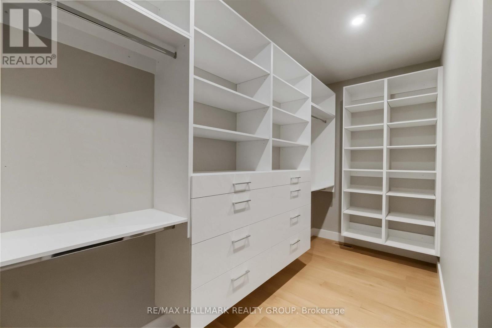Photo 20 of 110 Theberge Private, Ottawa ON