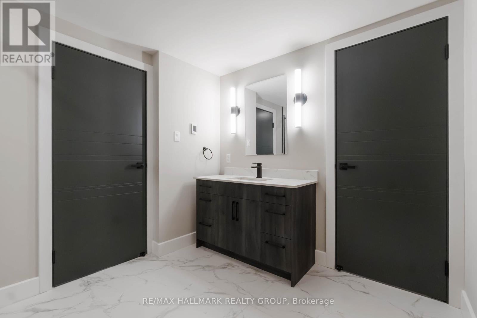 Photo 28 of 110 Theberge Private, Ottawa ON