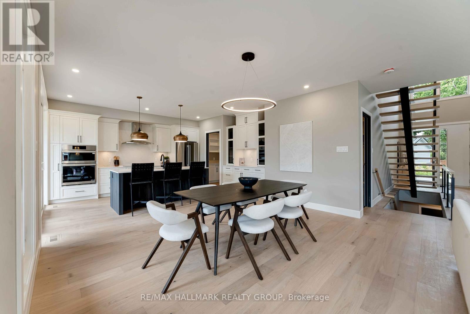 Photo 9 of 110 Theberge Private, Ottawa ON