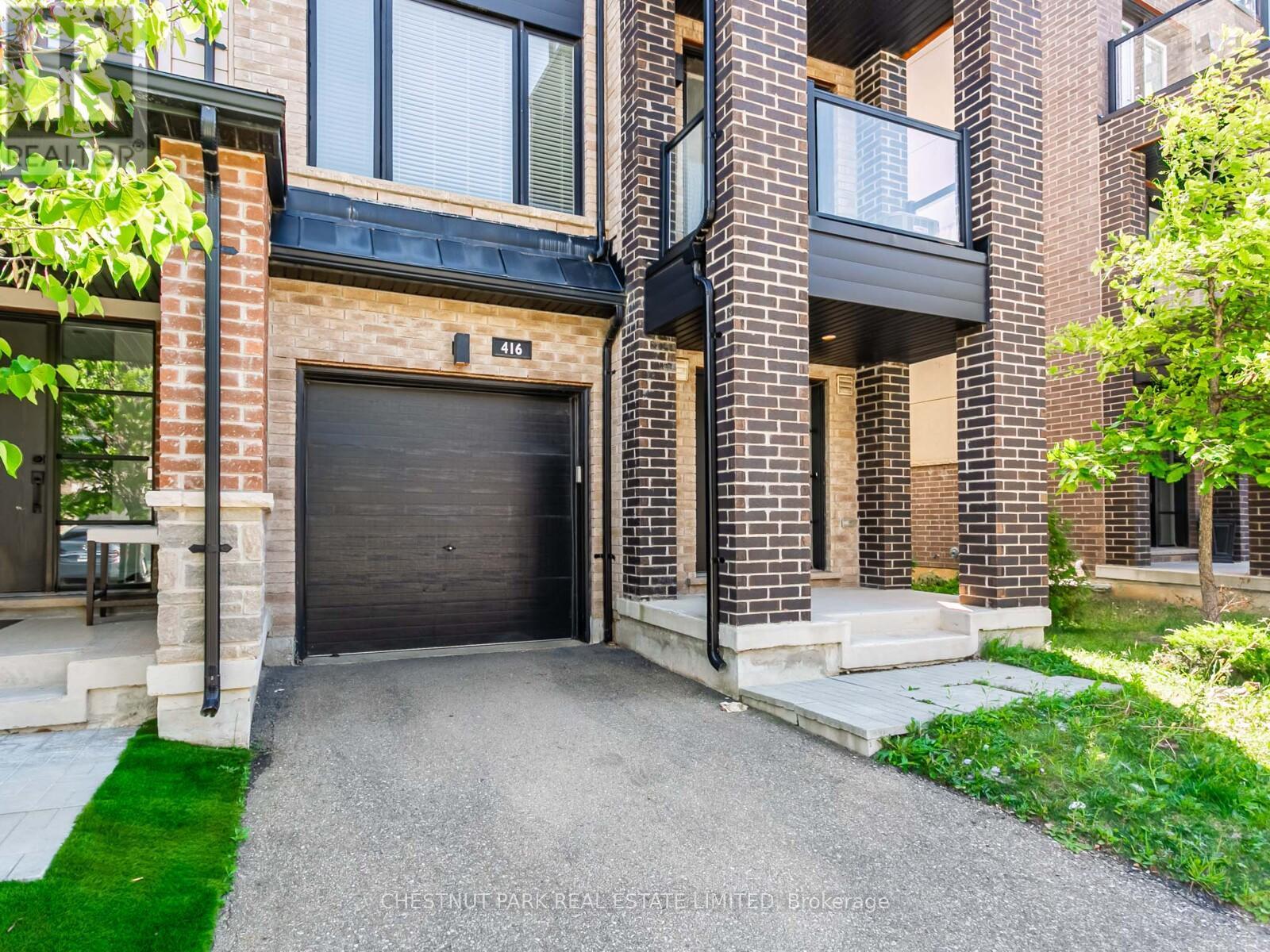 Photo 38 of 416 Athabasca Common, Oakville ON