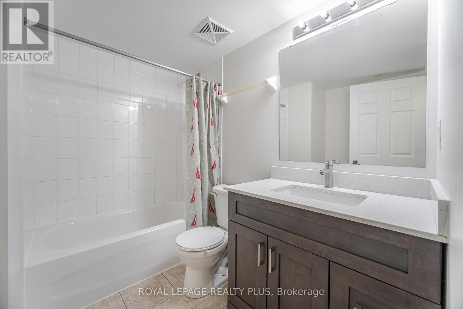 Photo 1 of 107 5100 Winston Churchill Boulevard, Mississauga ON
