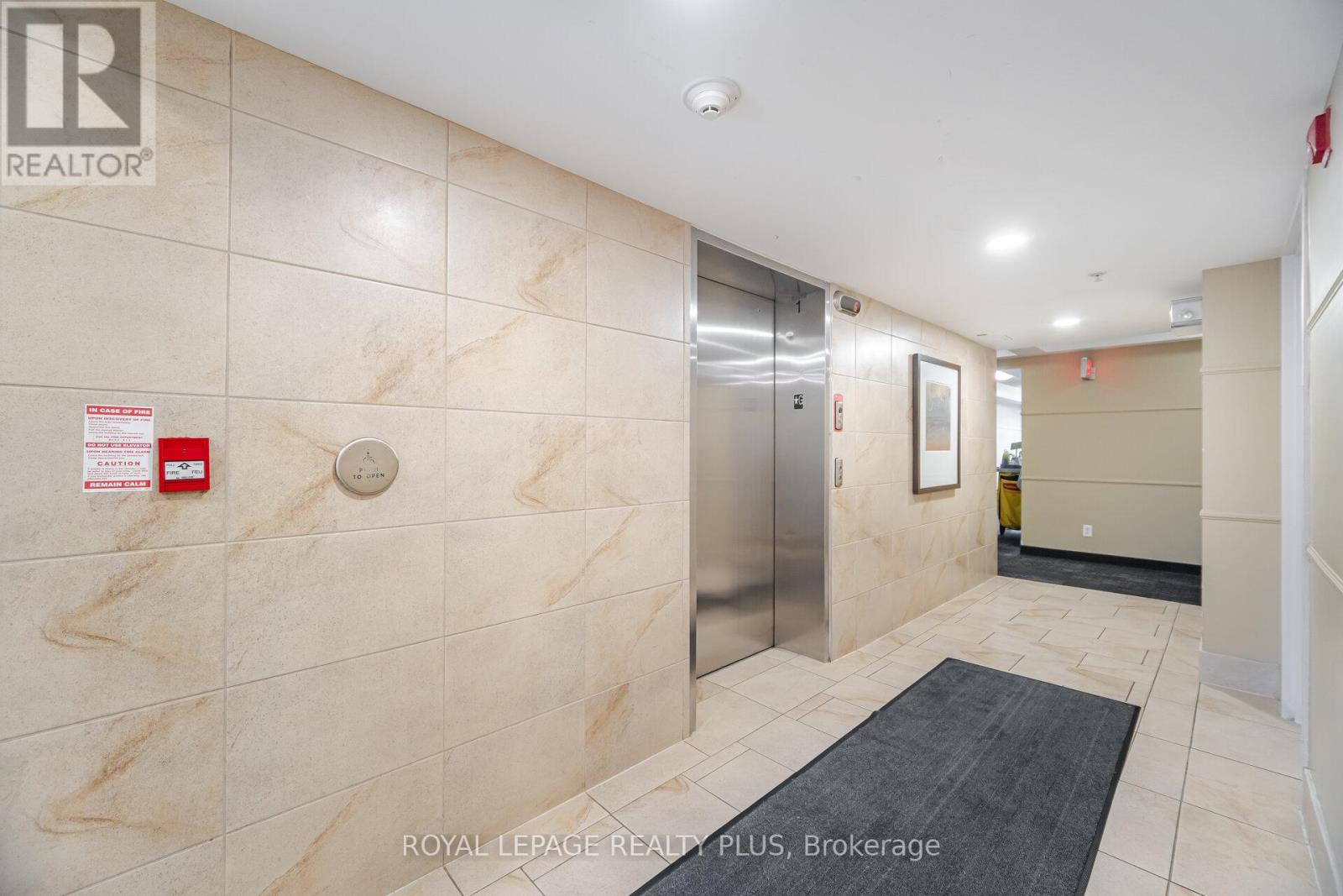 Photo 24 of 107 5100 Winston Churchill Boulevard, Mississauga ON
