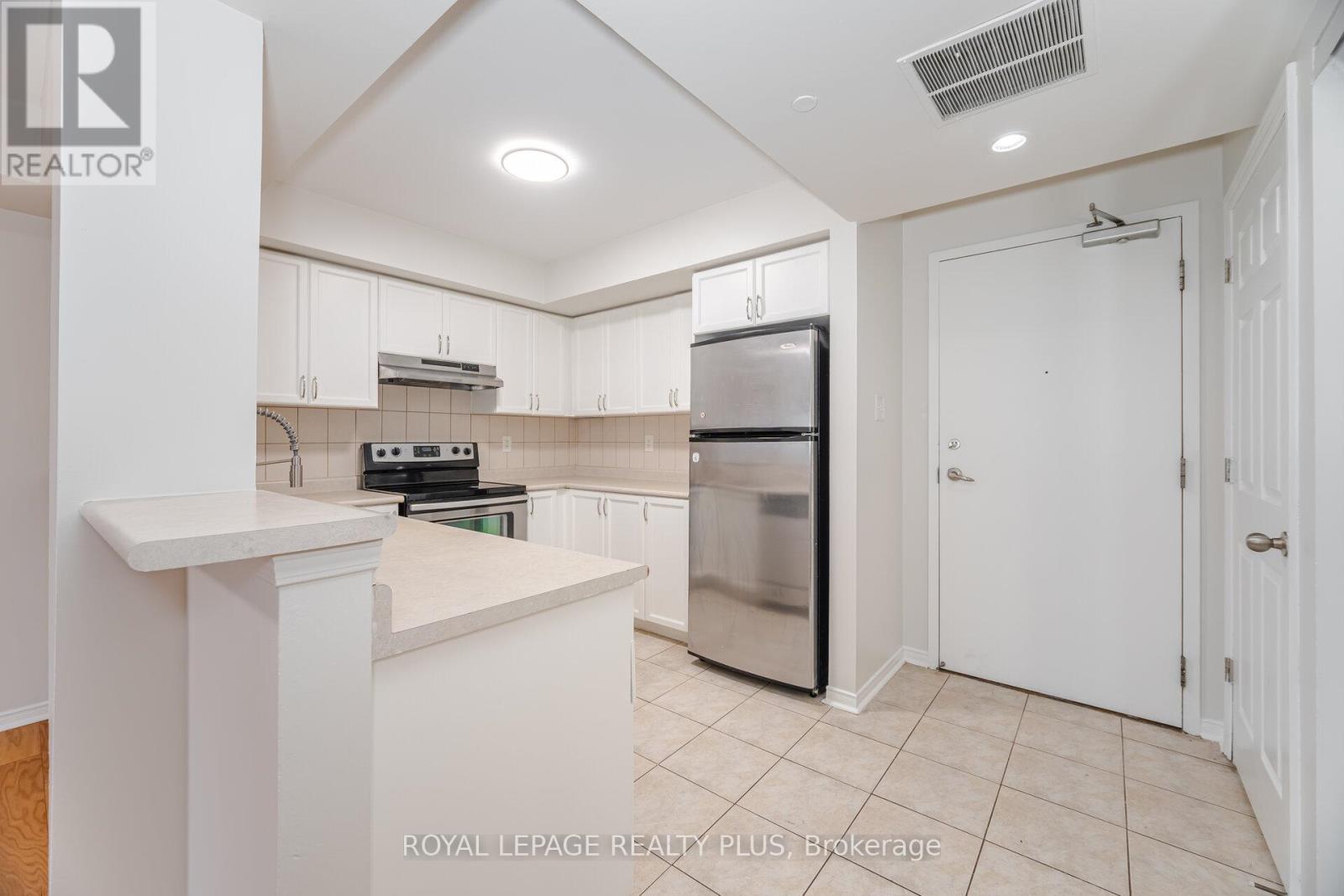 Photo 23 of 107 5100 Winston Churchill Boulevard, Mississauga ON