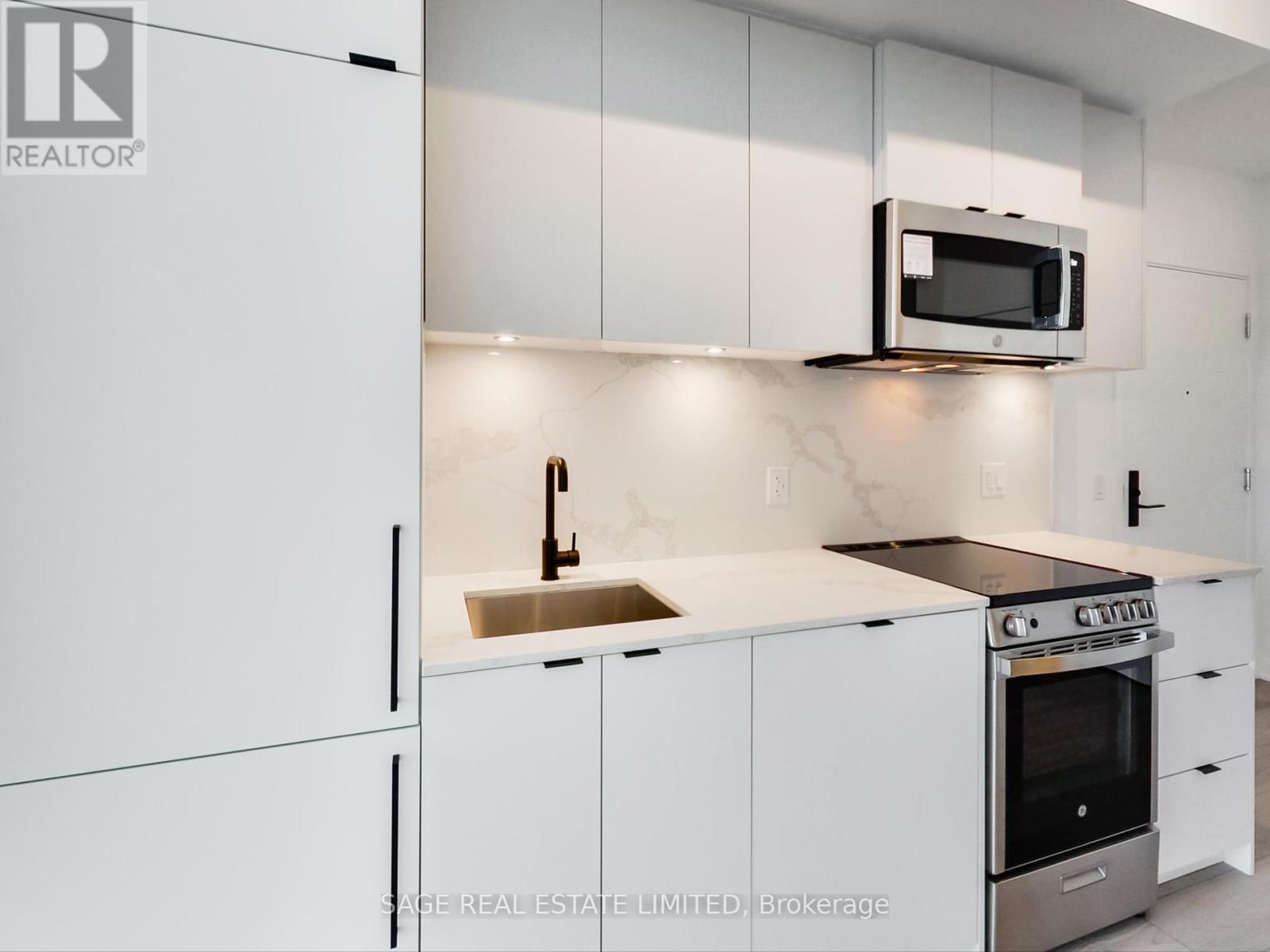 Photo 18 of 1401 285 Dufferin Street, Toronto ON