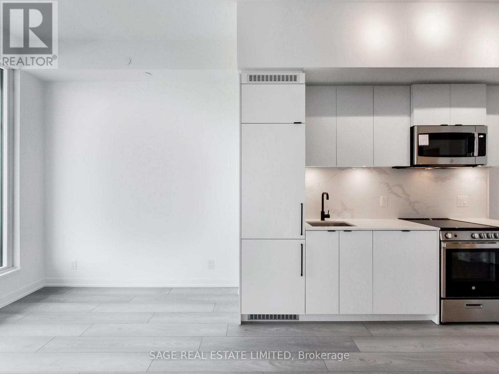 Photo 3 of 1401 285 Dufferin Street, Toronto ON