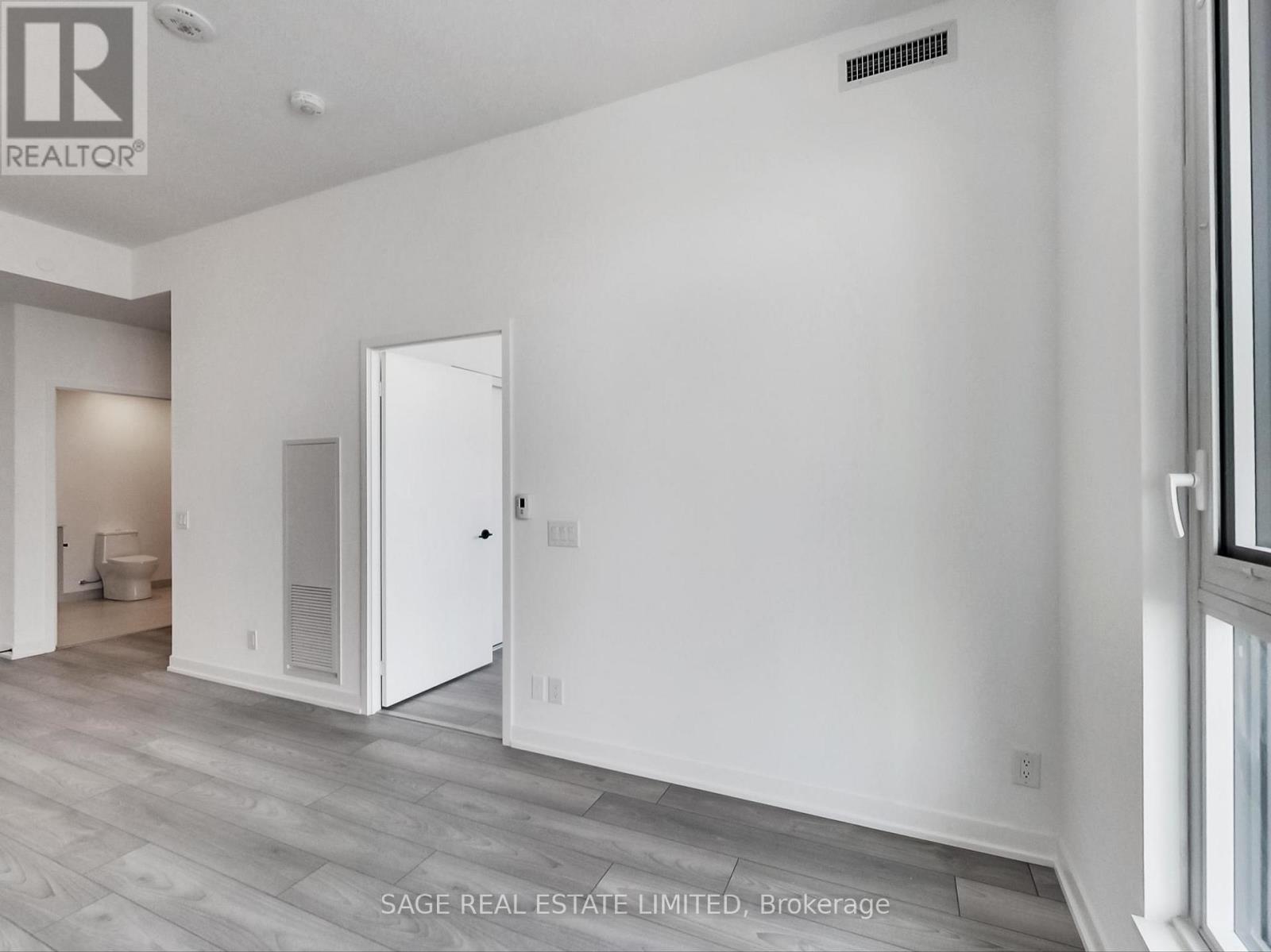 Photo 41 of 1401 285 Dufferin Street, Toronto ON