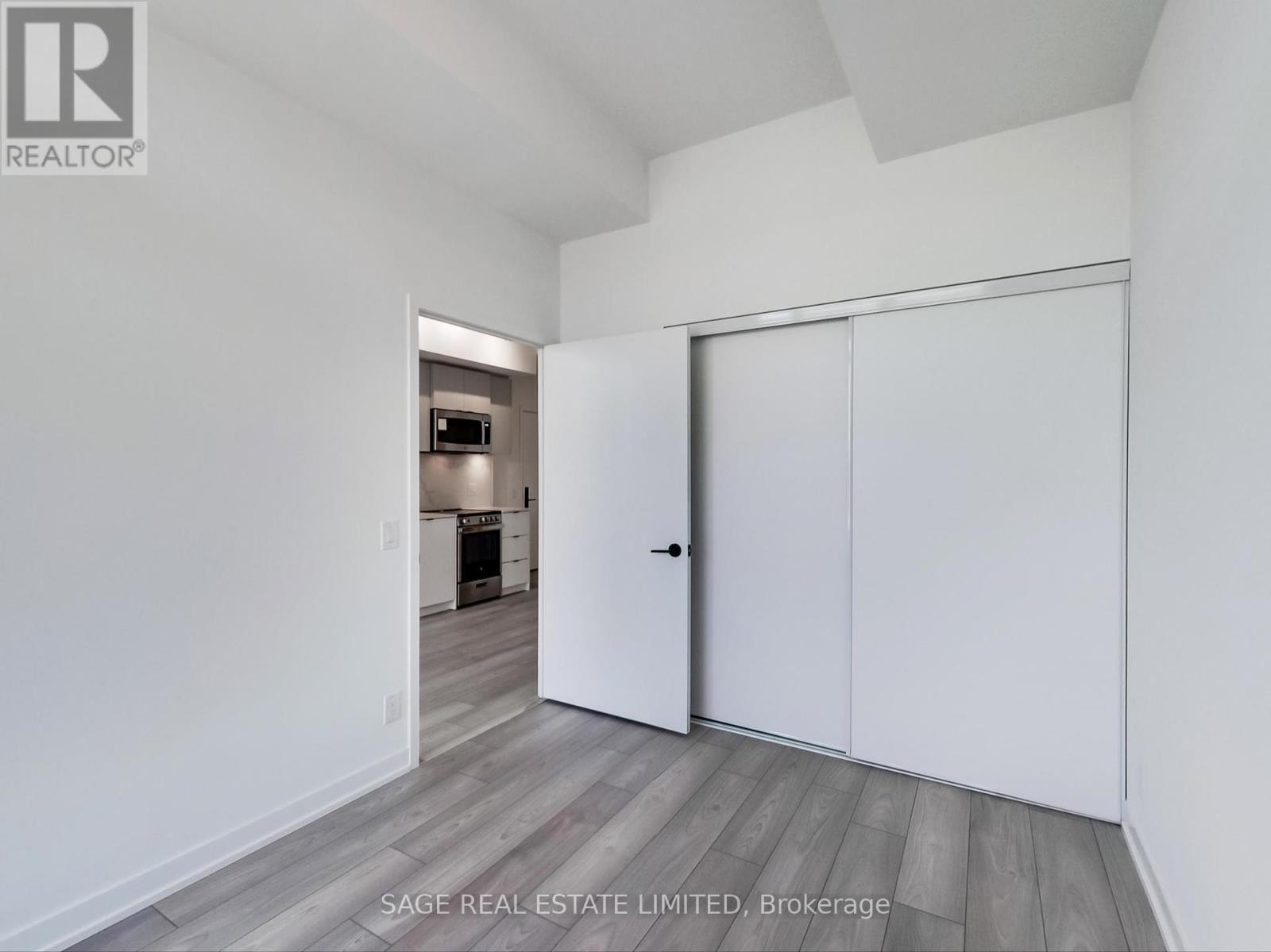 Photo 7 of 1401 285 Dufferin Street, Toronto ON