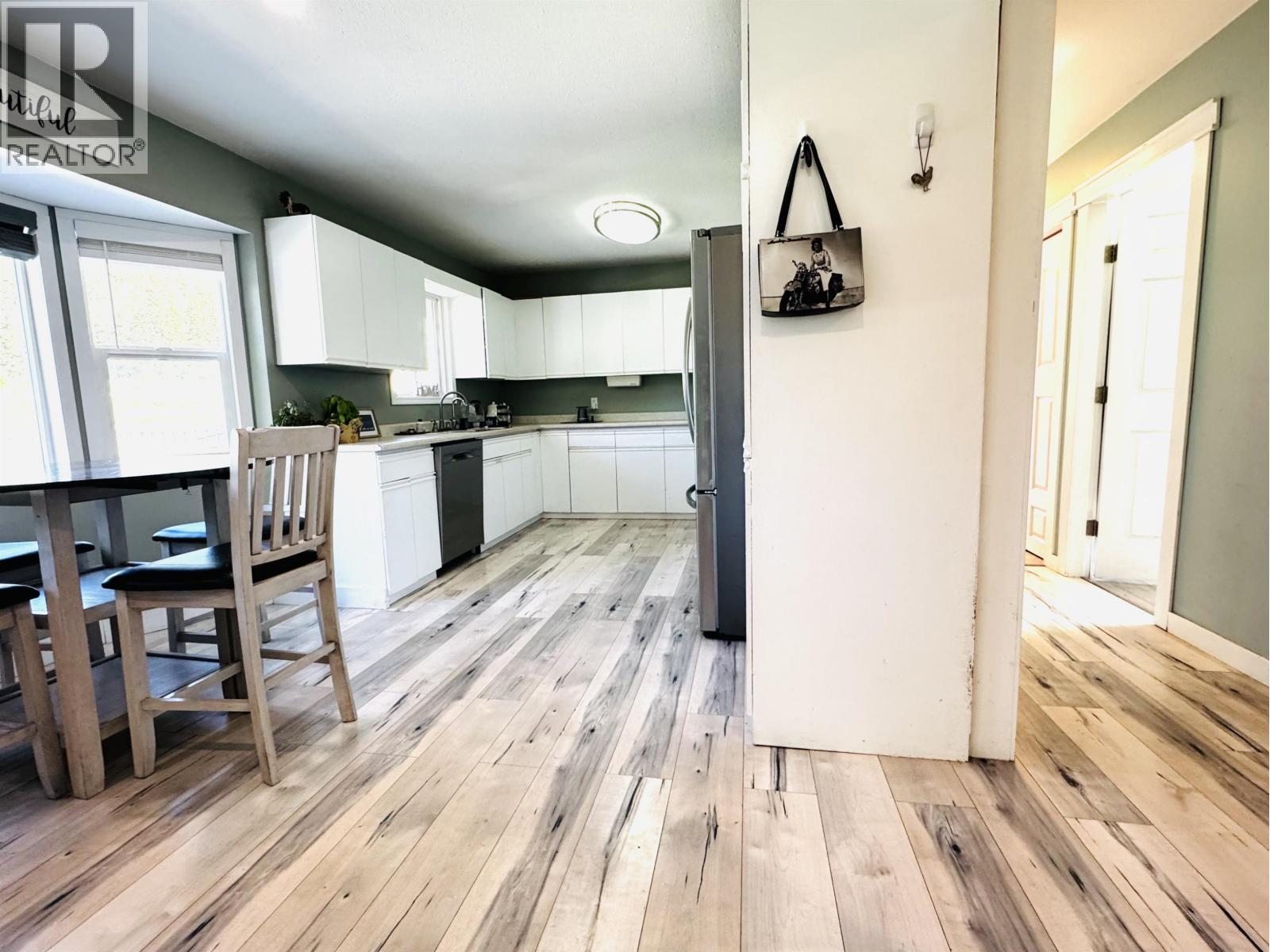Photo 8 of 2484 Bailey Road, Williams Lake BC