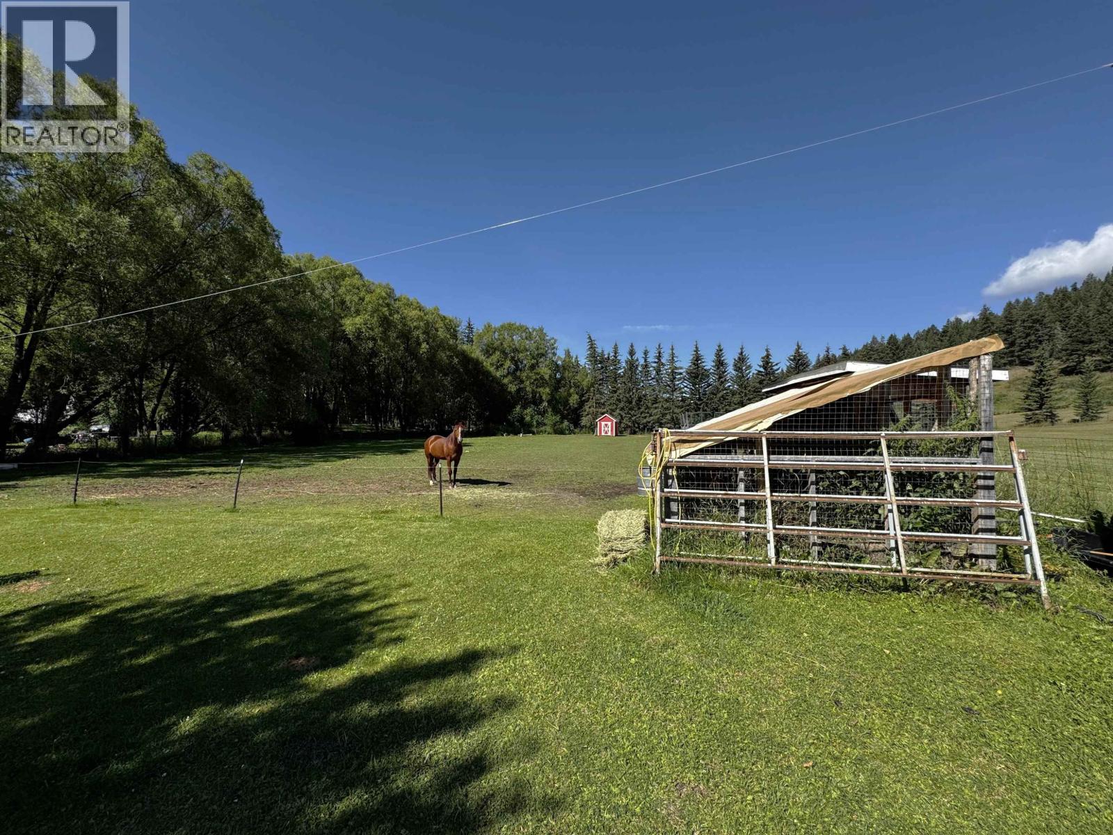Photo 1 of 2484 Bailey Road, Williams Lake BC