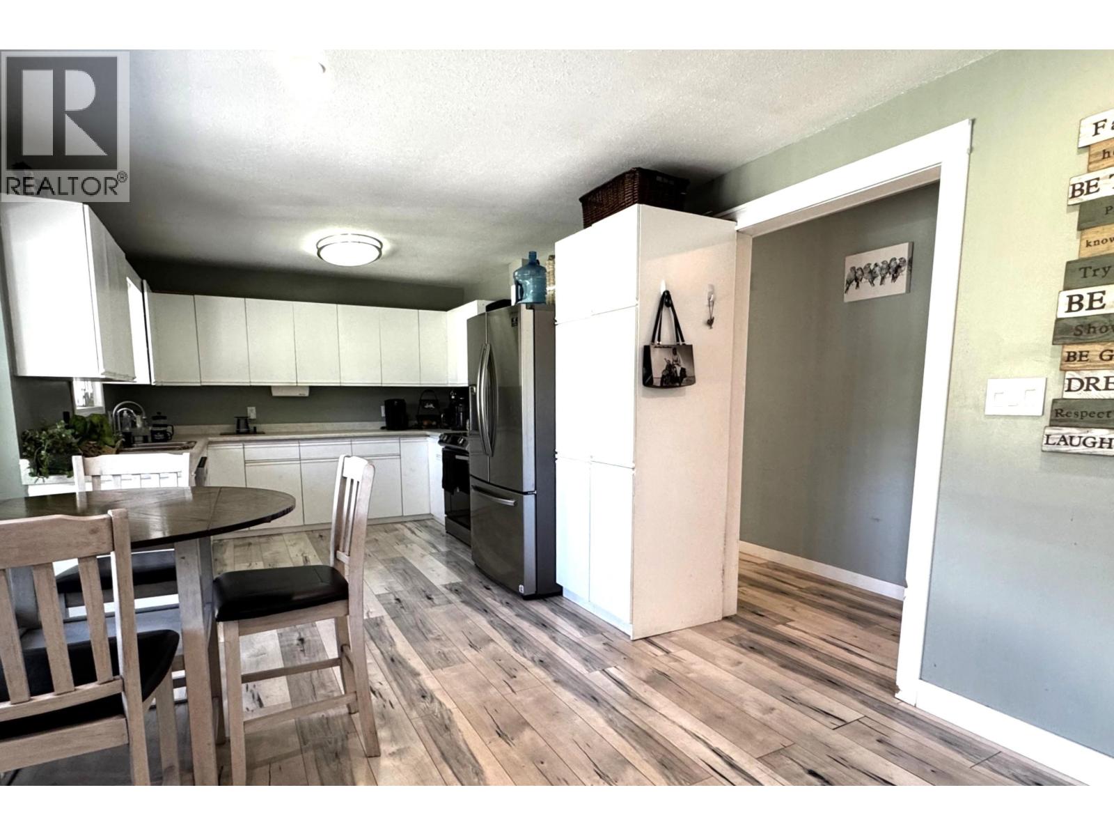 Photo 3 of 2484 Bailey Road, Williams Lake BC