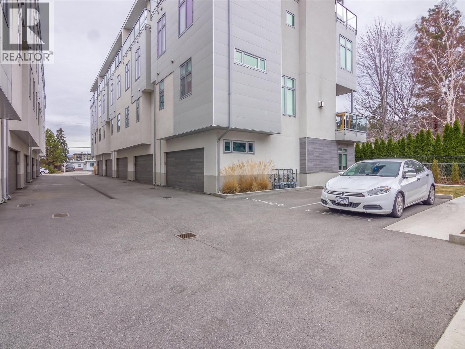 103 222 Lee Avenue, Penticton
