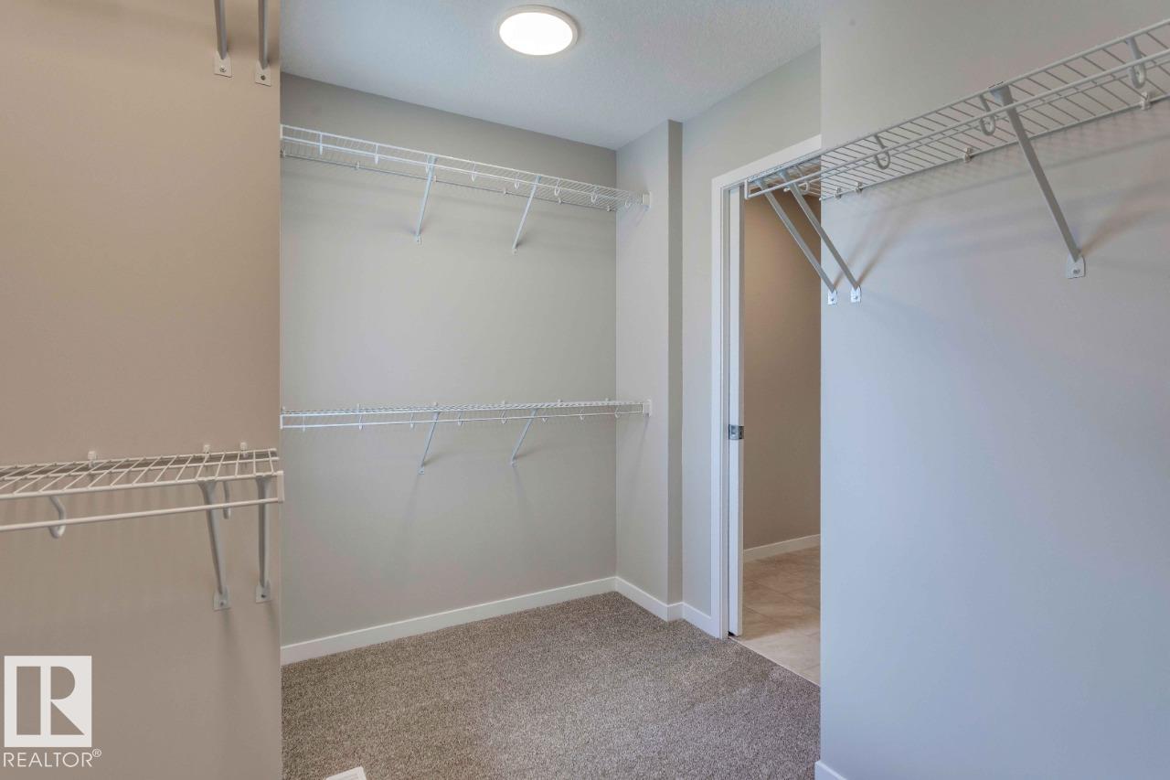 Photo 3 of 22918 95 A Av Nw, Edmonton AB