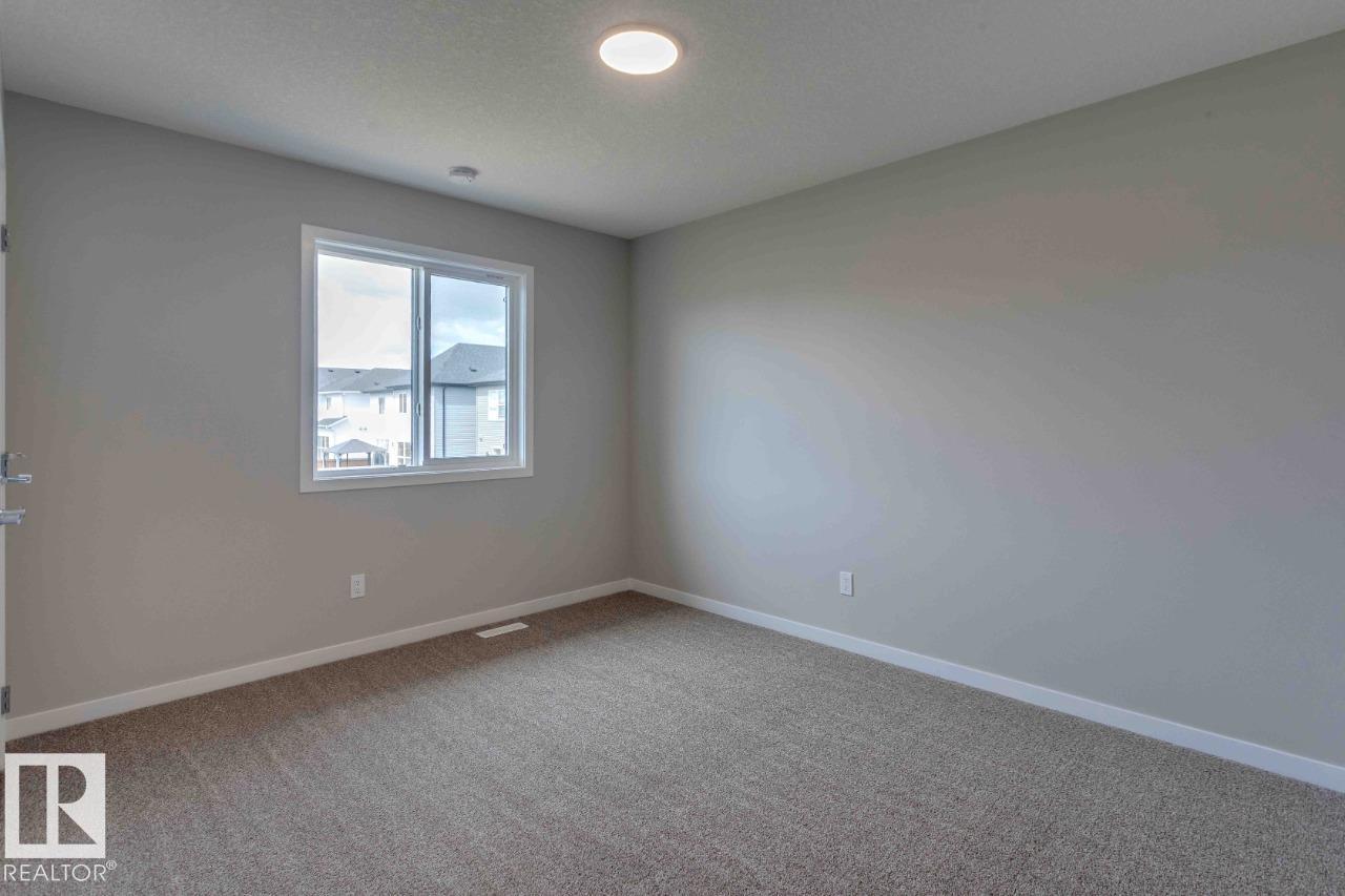 Photo 5 of 22918 95 A Av Nw, Edmonton AB