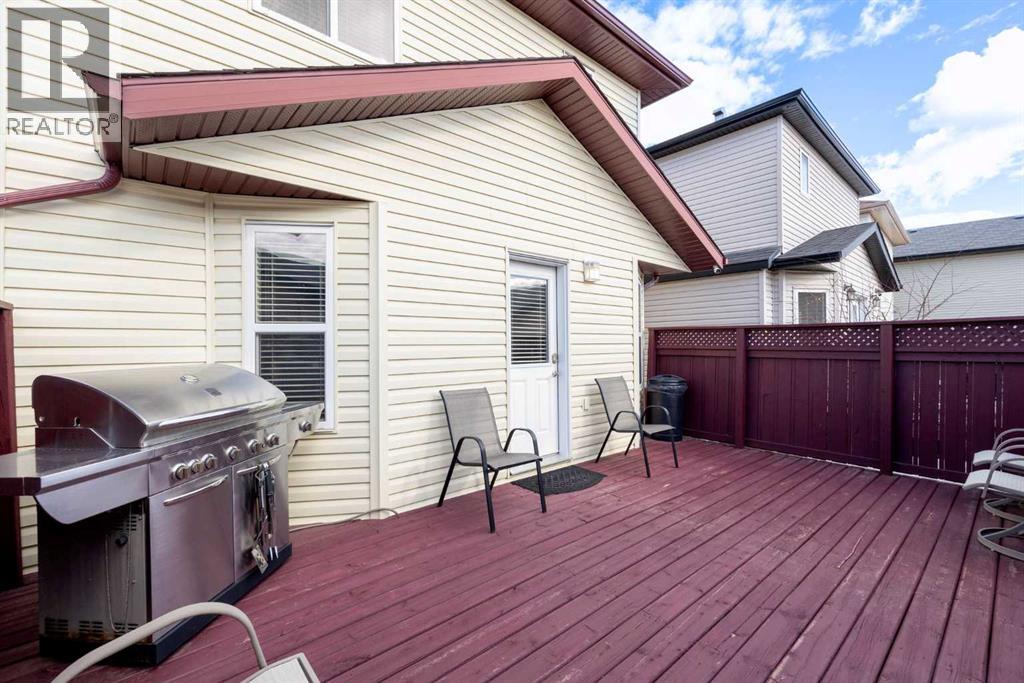 Photo 4 of 228 Coyote Crescent, Fort Mcmurray AB