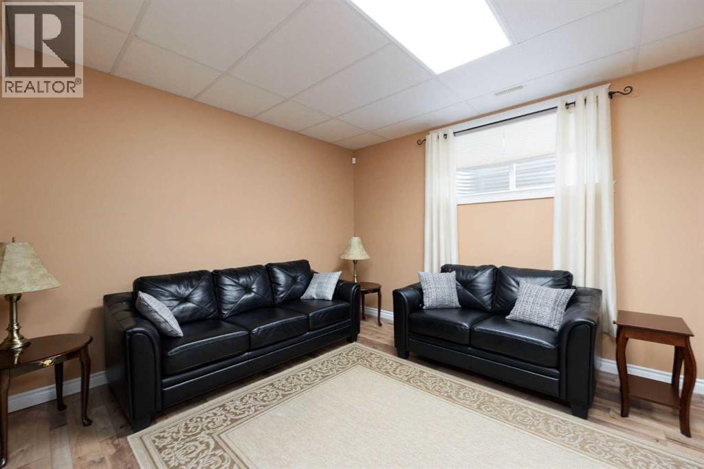 Photo 1 of 228 Coyote Crescent, Fort Mcmurray AB