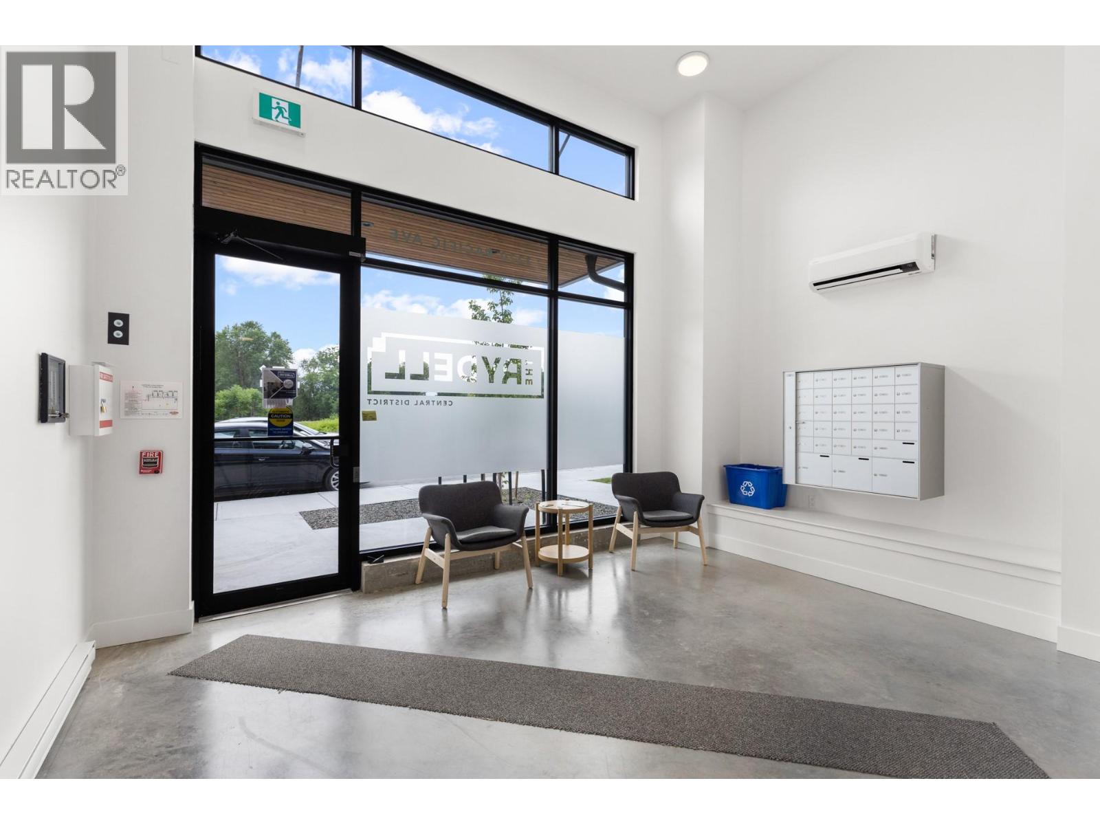  1228 Pacific Avenue, Kelowna