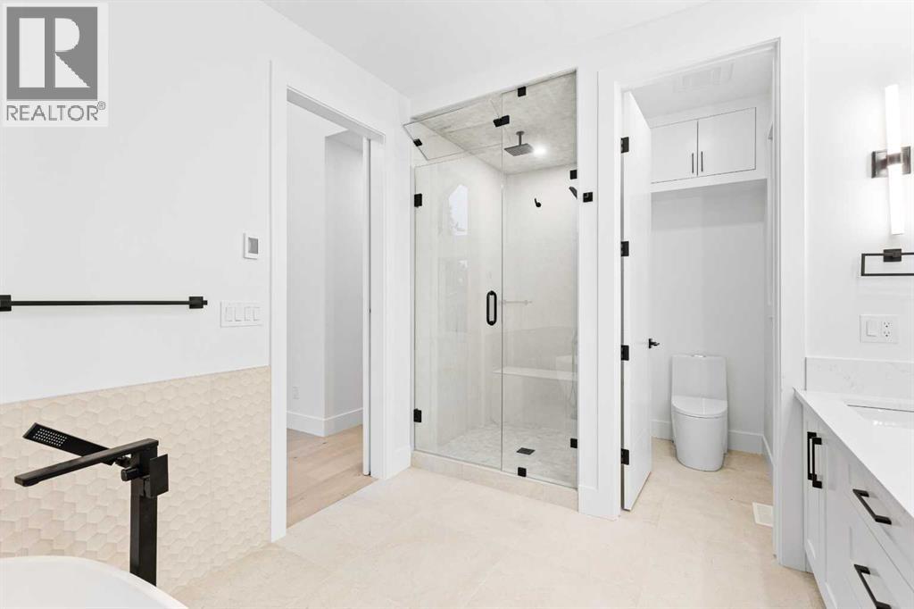Photo 38 of 520 34 A Street Nw, Calgary AB