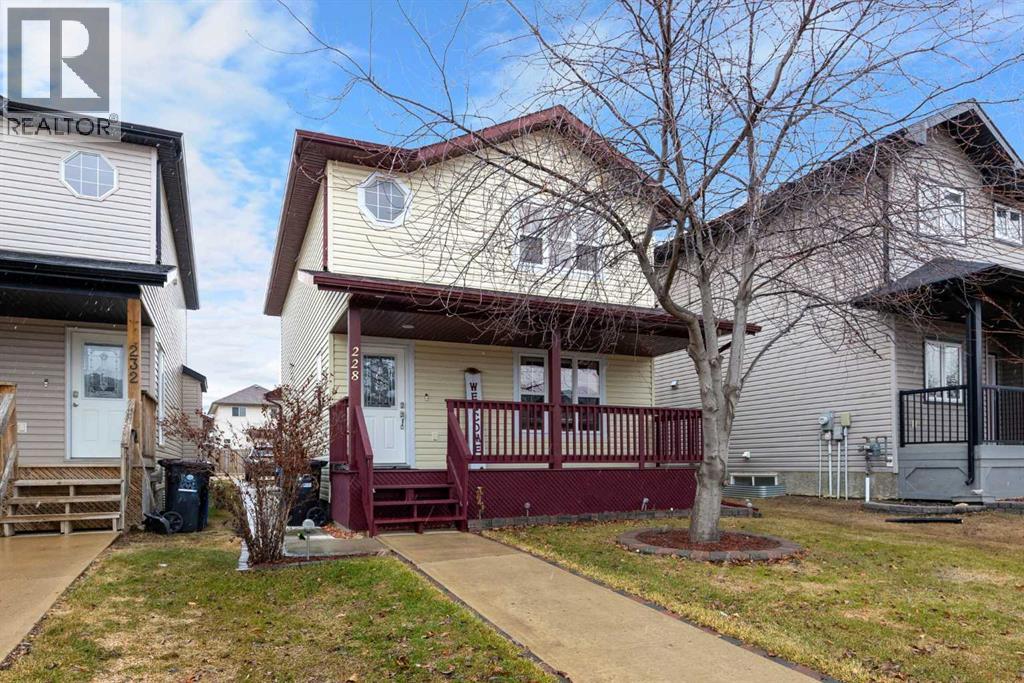 Photo 28 of 228 Coyote Crescent, Fort Mcmurray AB