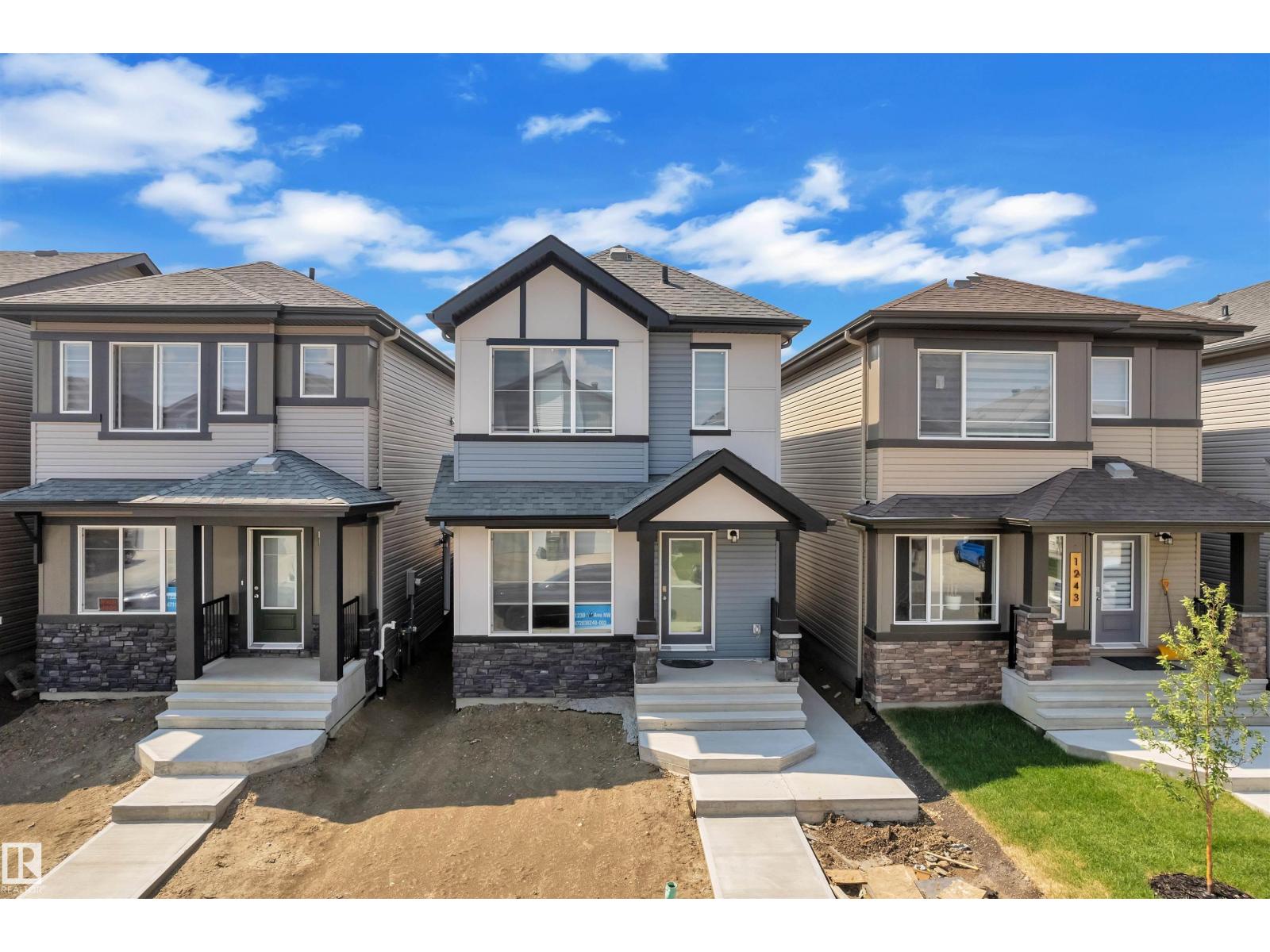 Photo 1 of 1239 16 Av Nw, Edmonton AB