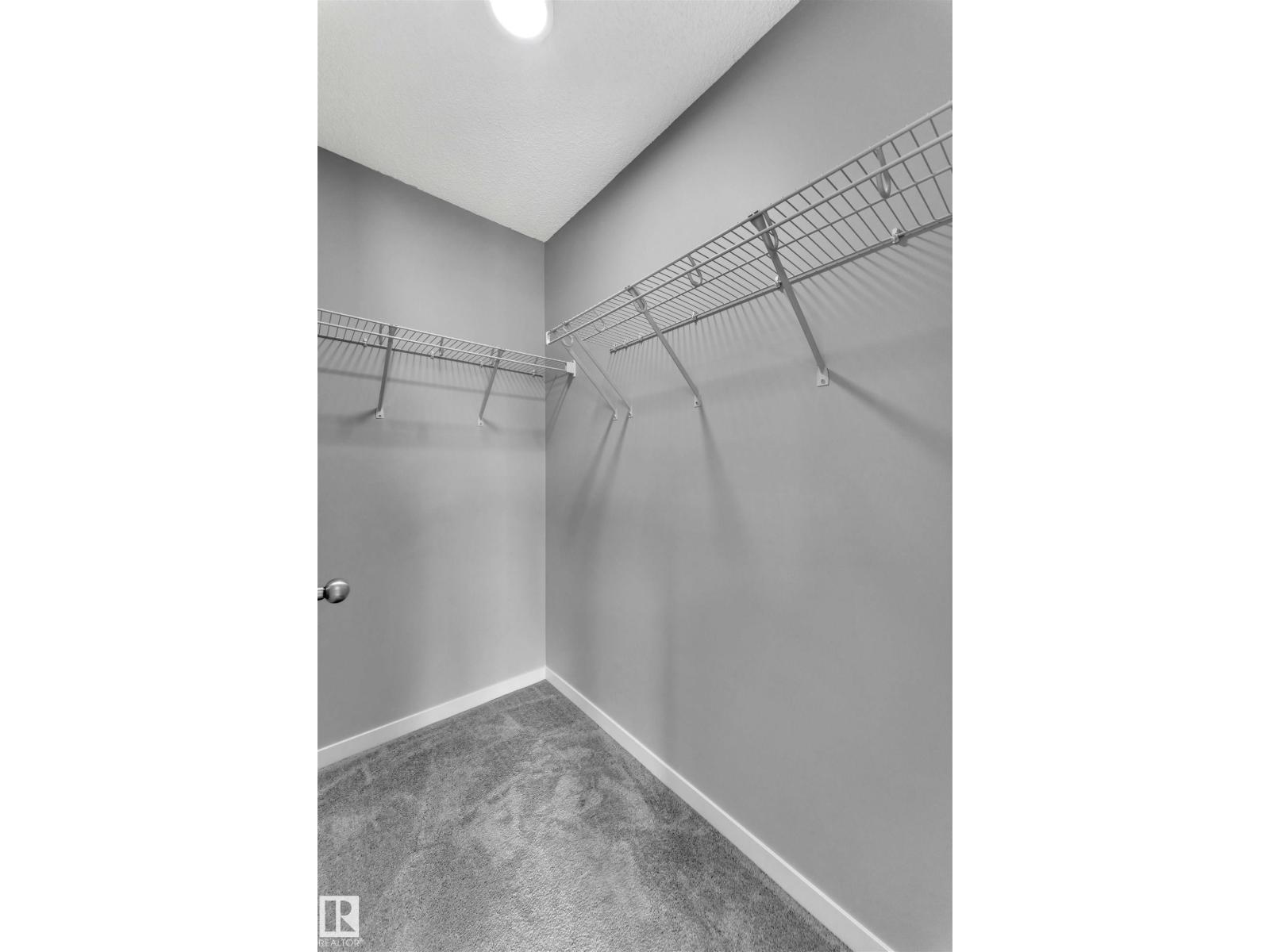 Photo 16 of 1239 16 Av Nw, Edmonton AB