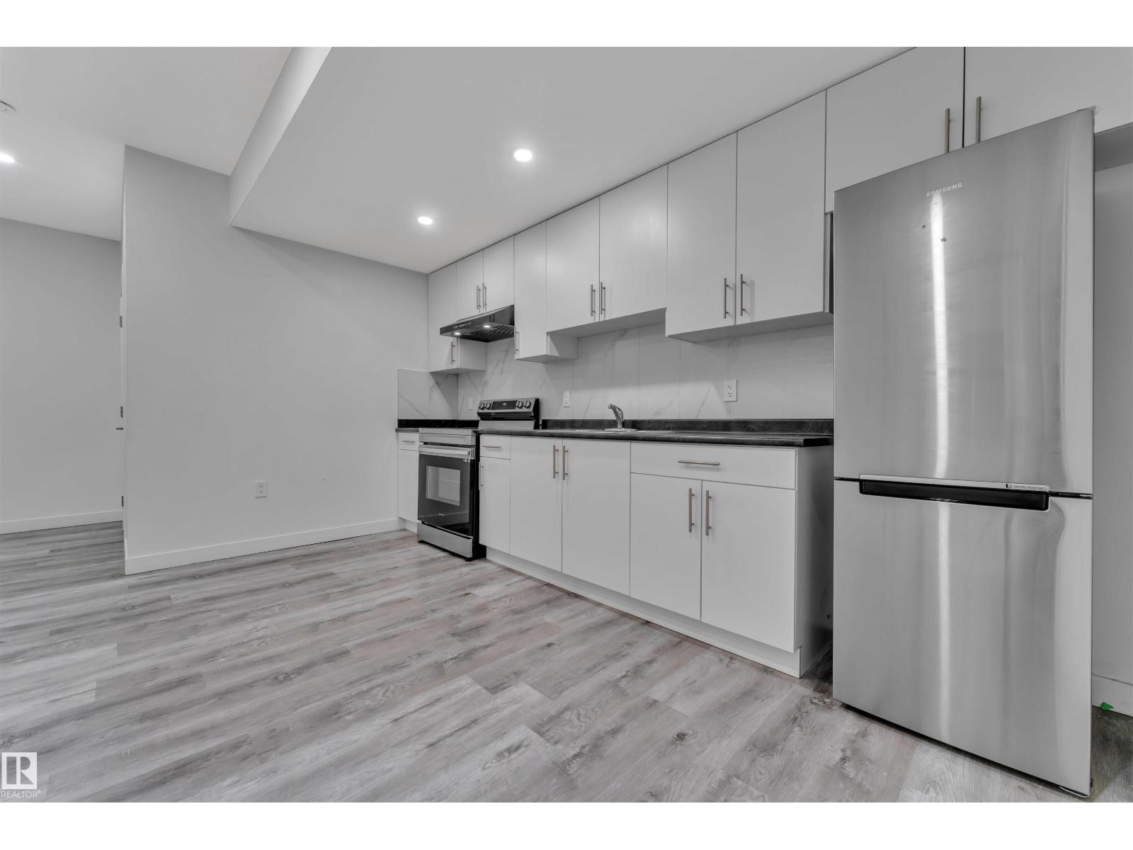 Photo 23 of 1239 16 Av Nw, Edmonton AB