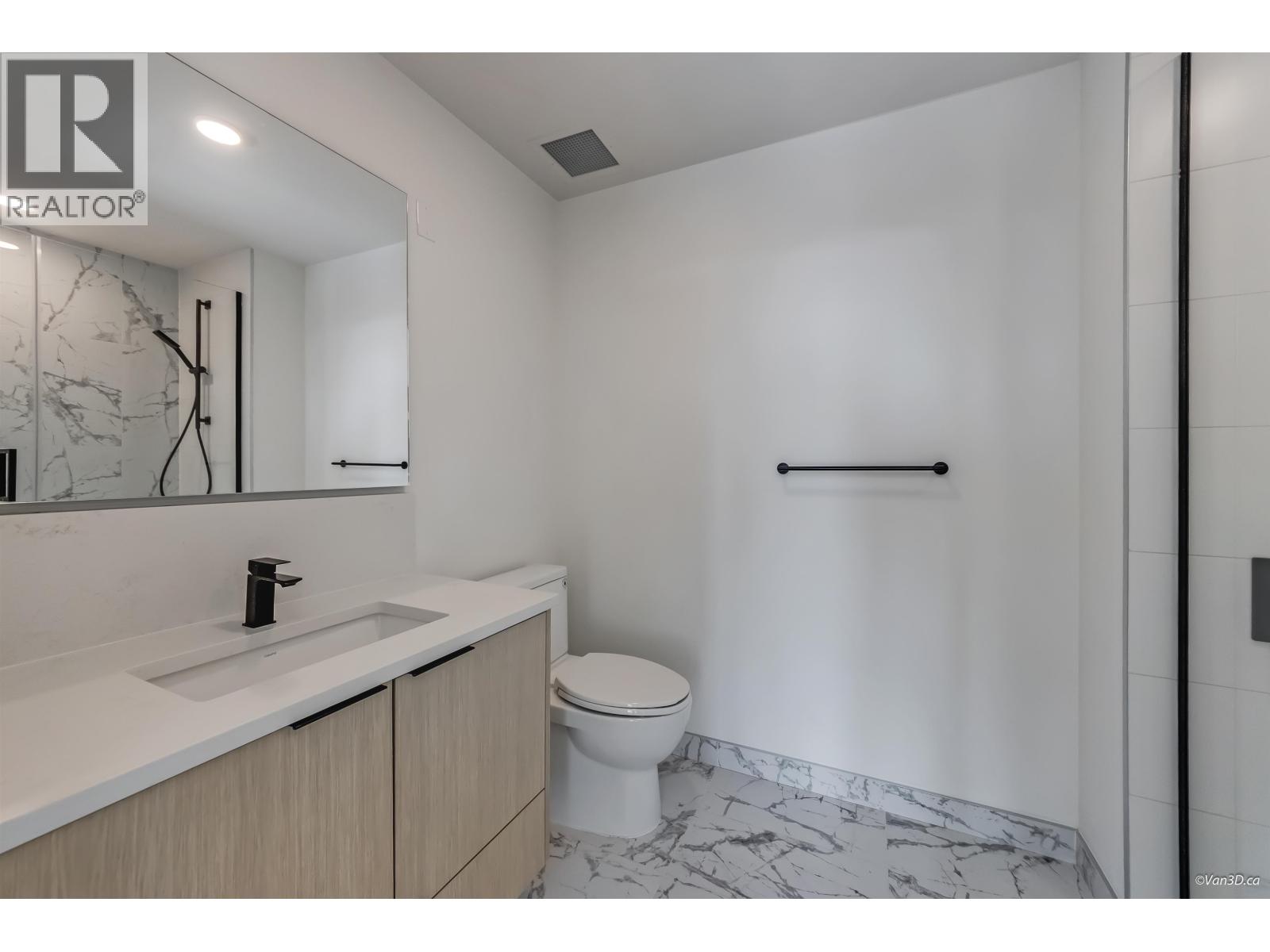 Photo 13 of 455 422 E 3rd Street, North Vancouver BC