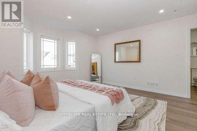 Photo 11 of 70 Cannery Drive, Niagaraonthelake ON
