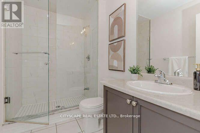 Photo 5 of 70 Cannery Drive, Niagaraonthelake ON