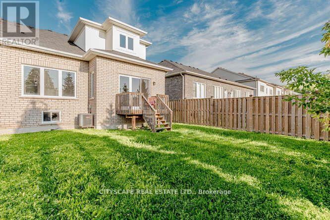 Photo 31 of 70 Cannery Drive, Niagaraonthelake ON