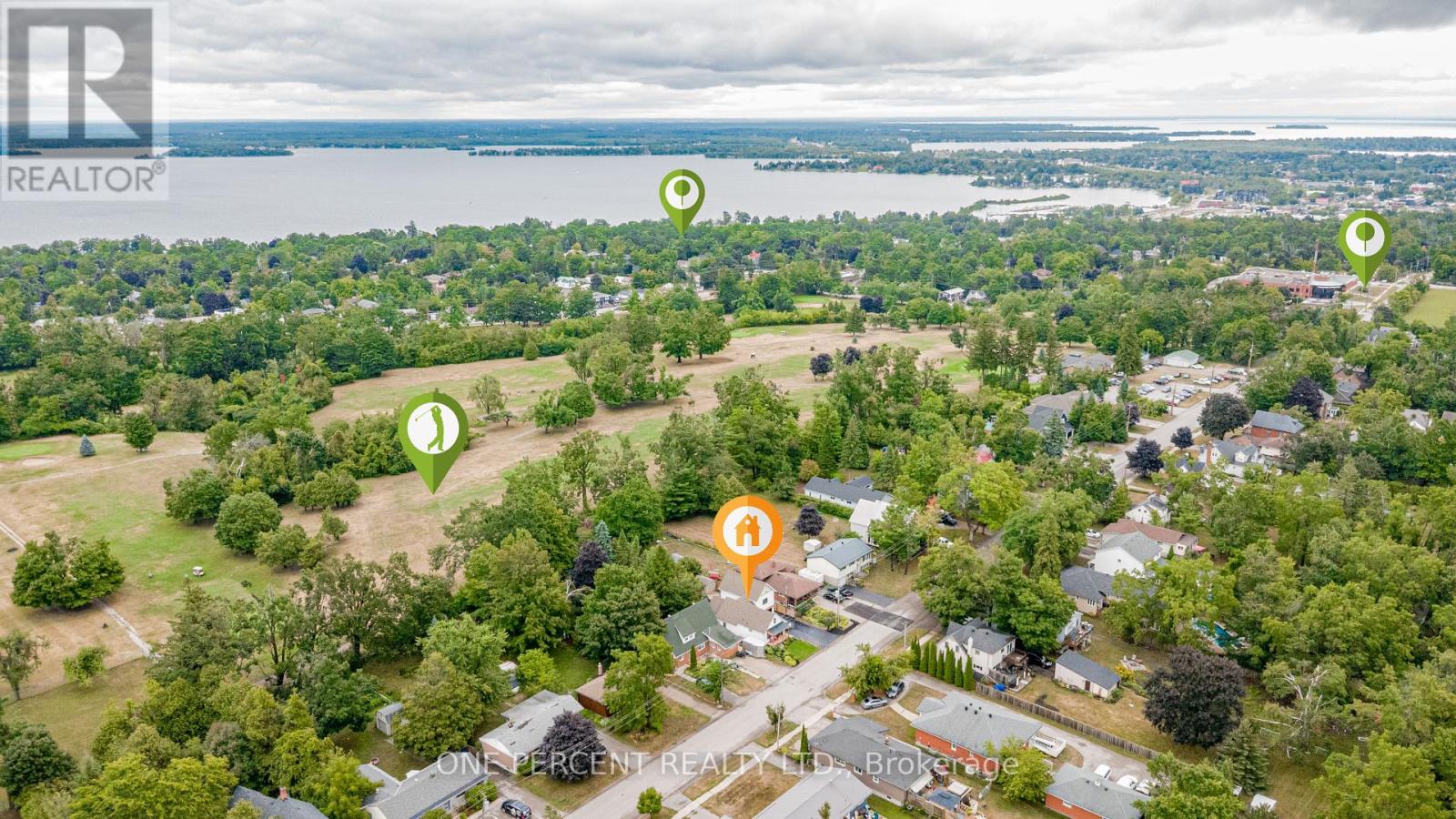 Photo 25 of 406 Peter Street N, Orillia ON
